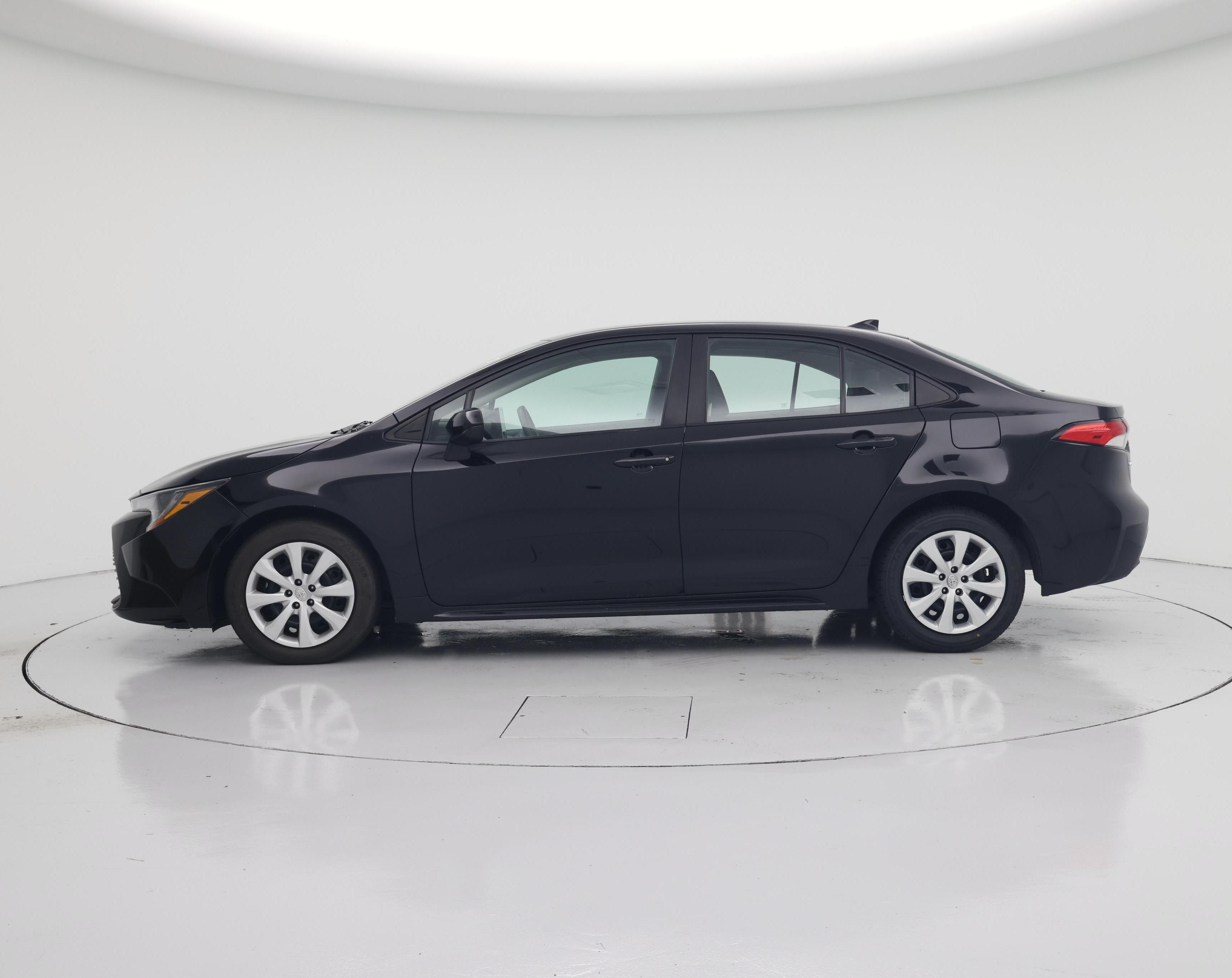 Thumbnail: 2024 Toyota Corolla - 3