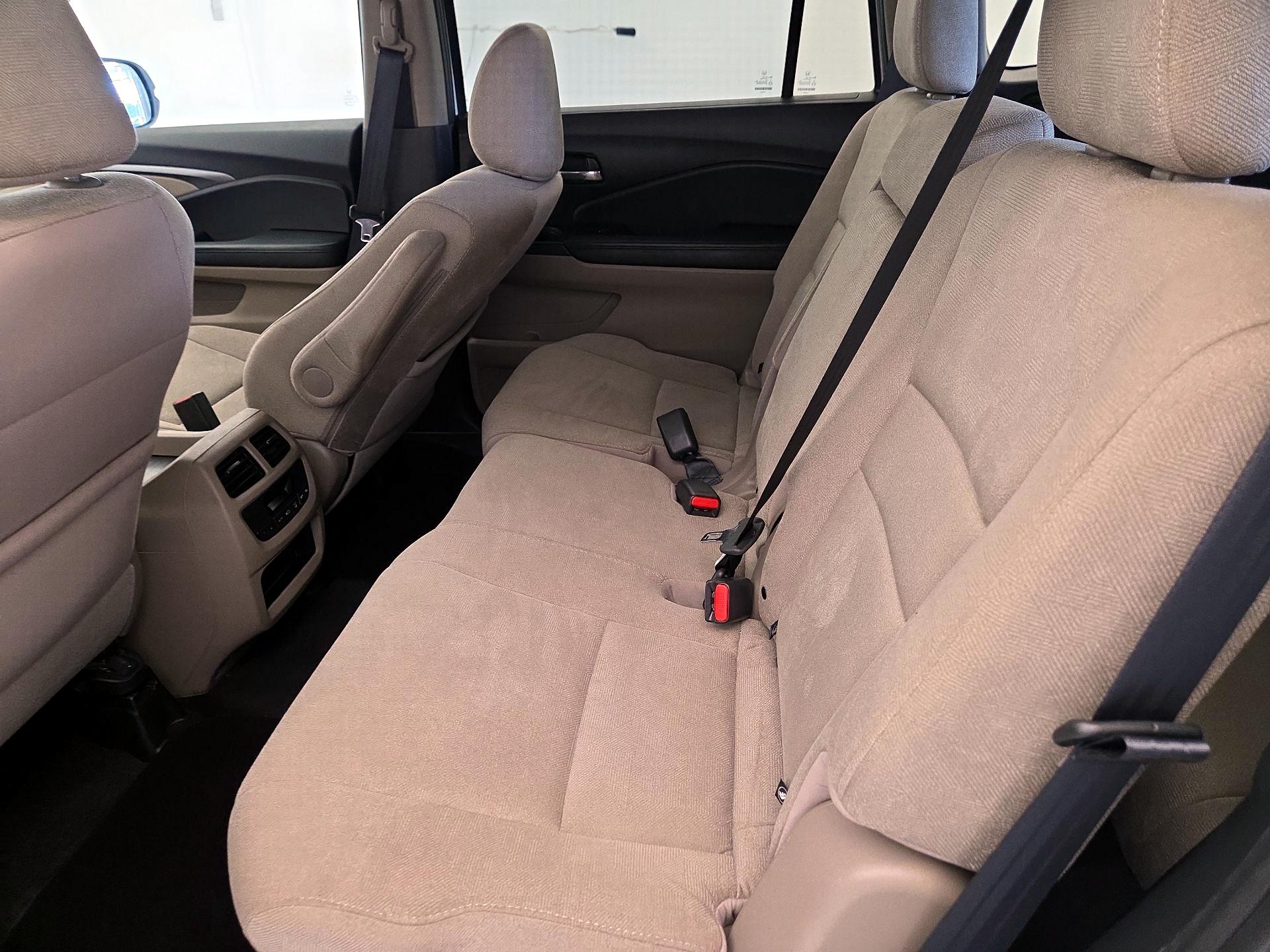 Thumbnail: 2021 Honda Pilot - 19