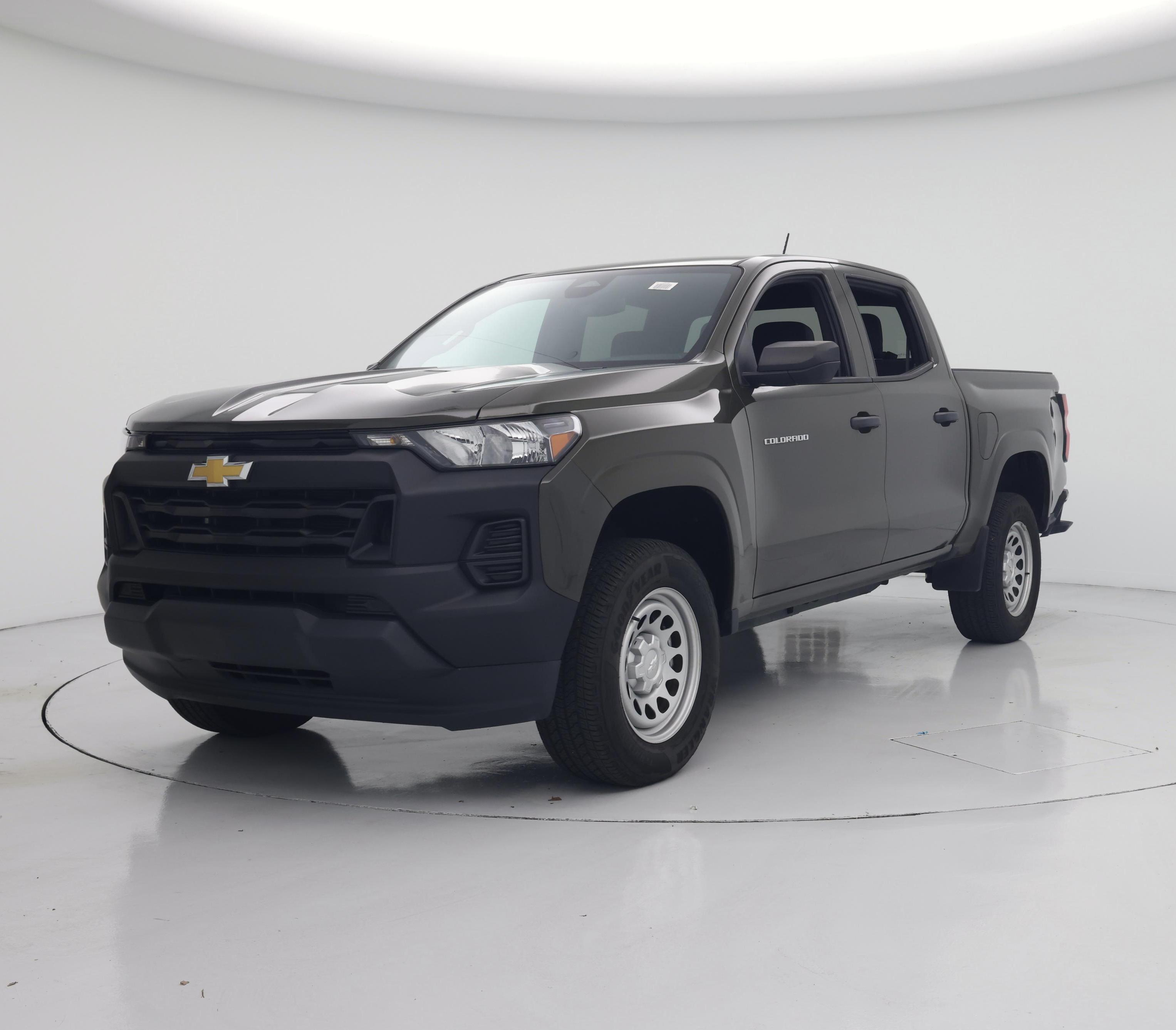 Thumbnail: 2023 Chevrolet Colorado - 4