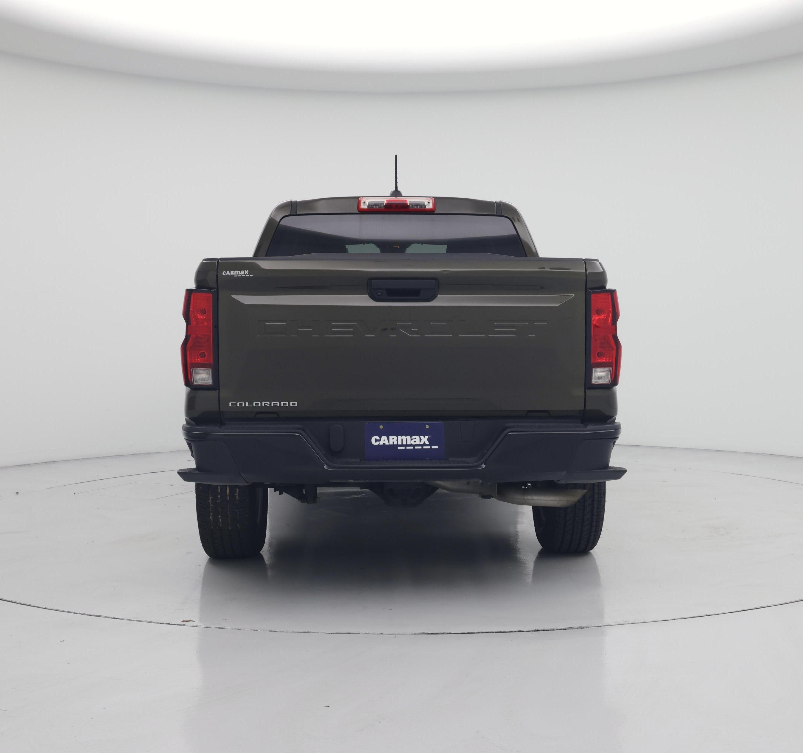 Thumbnail: 2023 Chevrolet Colorado - 6