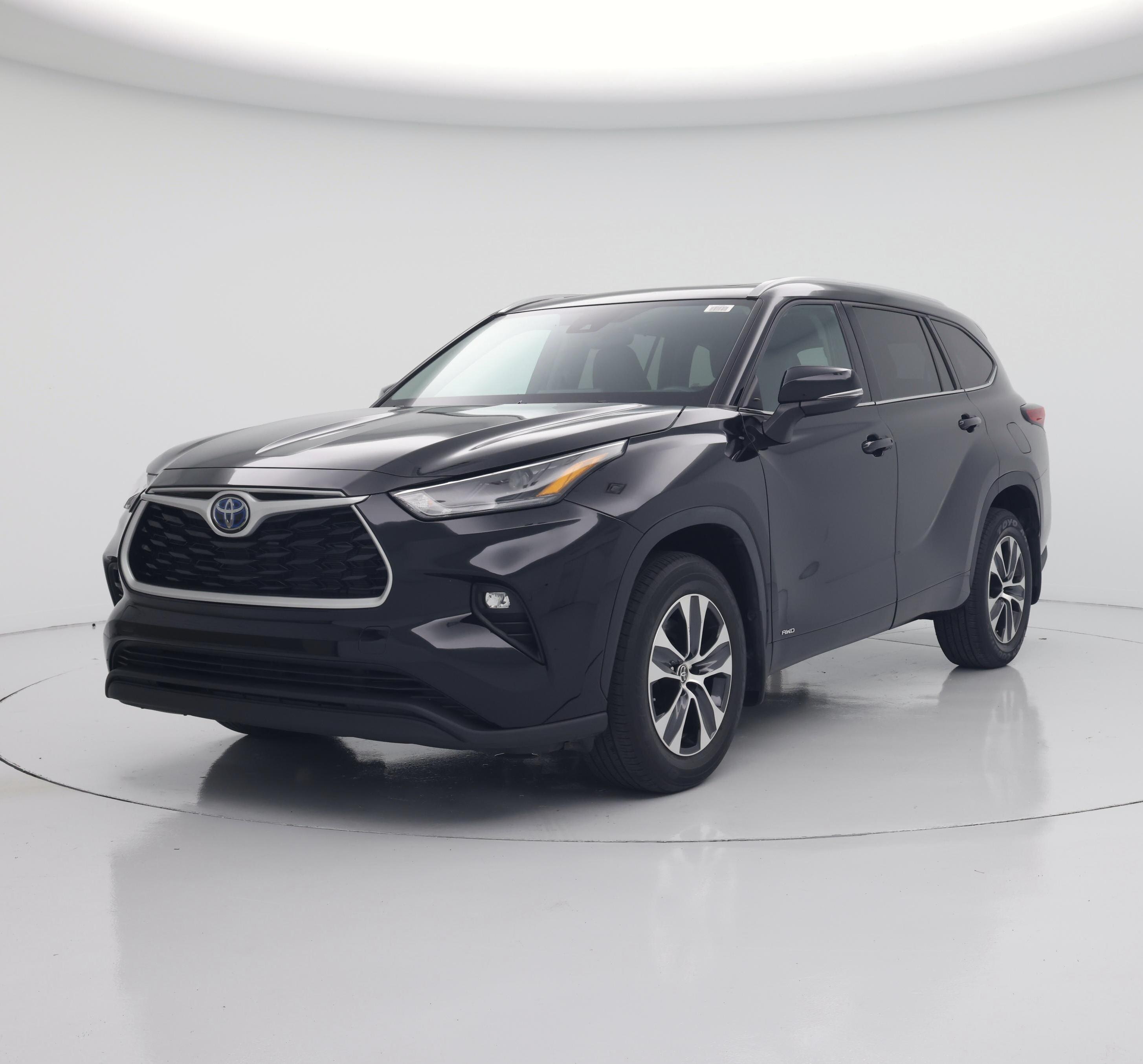 Thumbnail: 2022 Toyota Highlander - 4