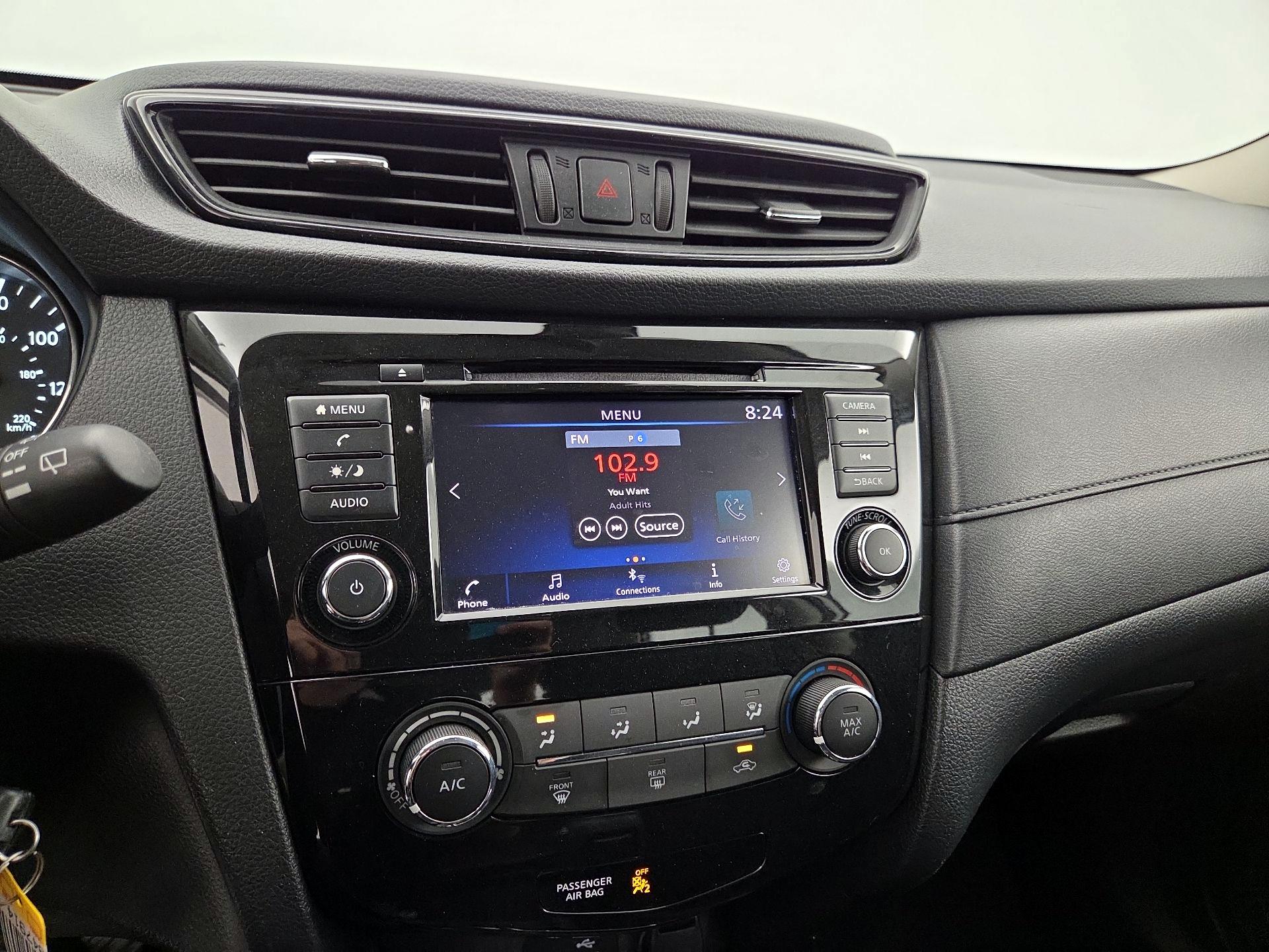 Thumbnail: 2020 Nissan Rogue - 15