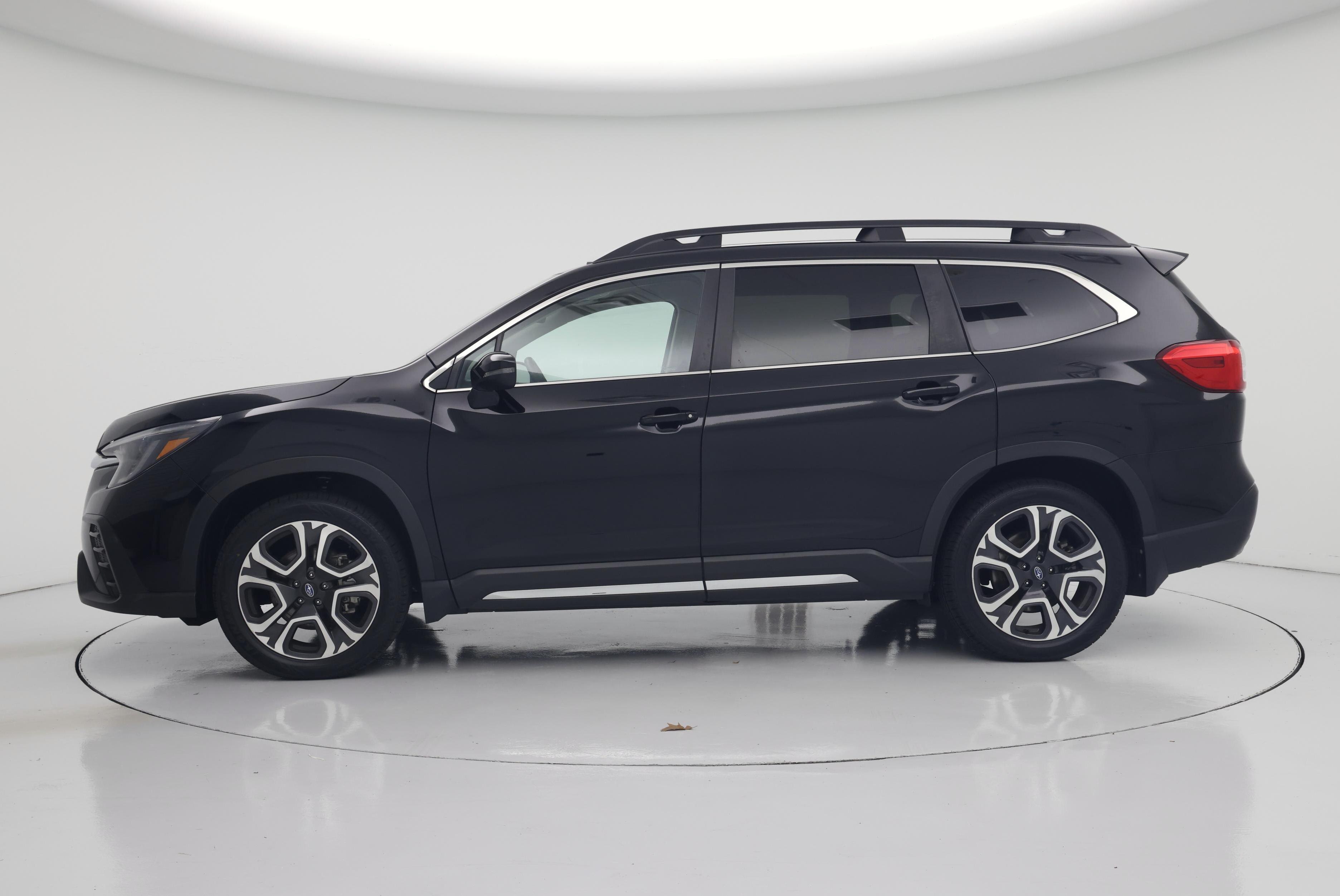 Thumbnail: 2023 Subaru Ascent - 3