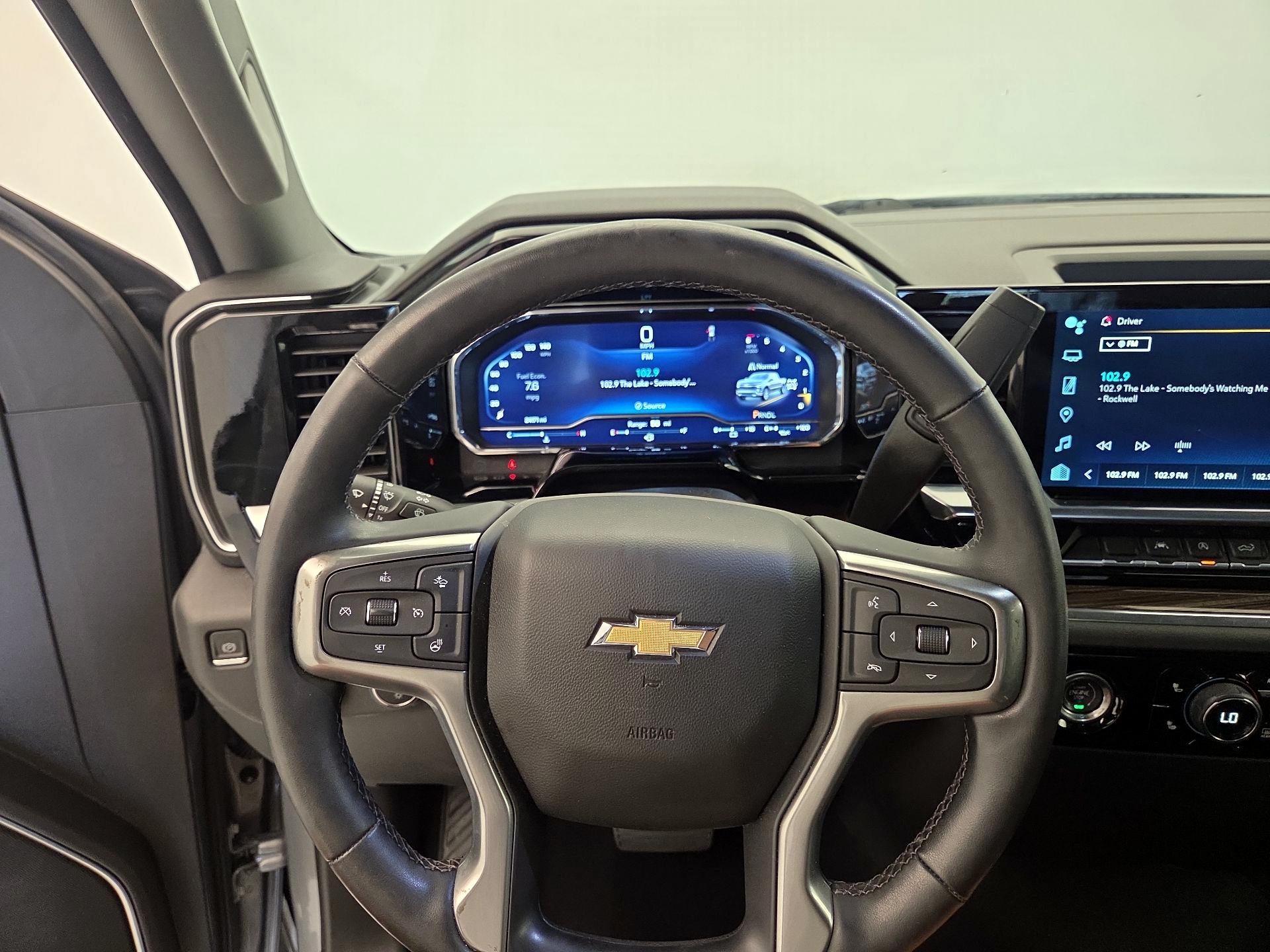 Thumbnail: 2023 Chevrolet Silverado 1500 - 10