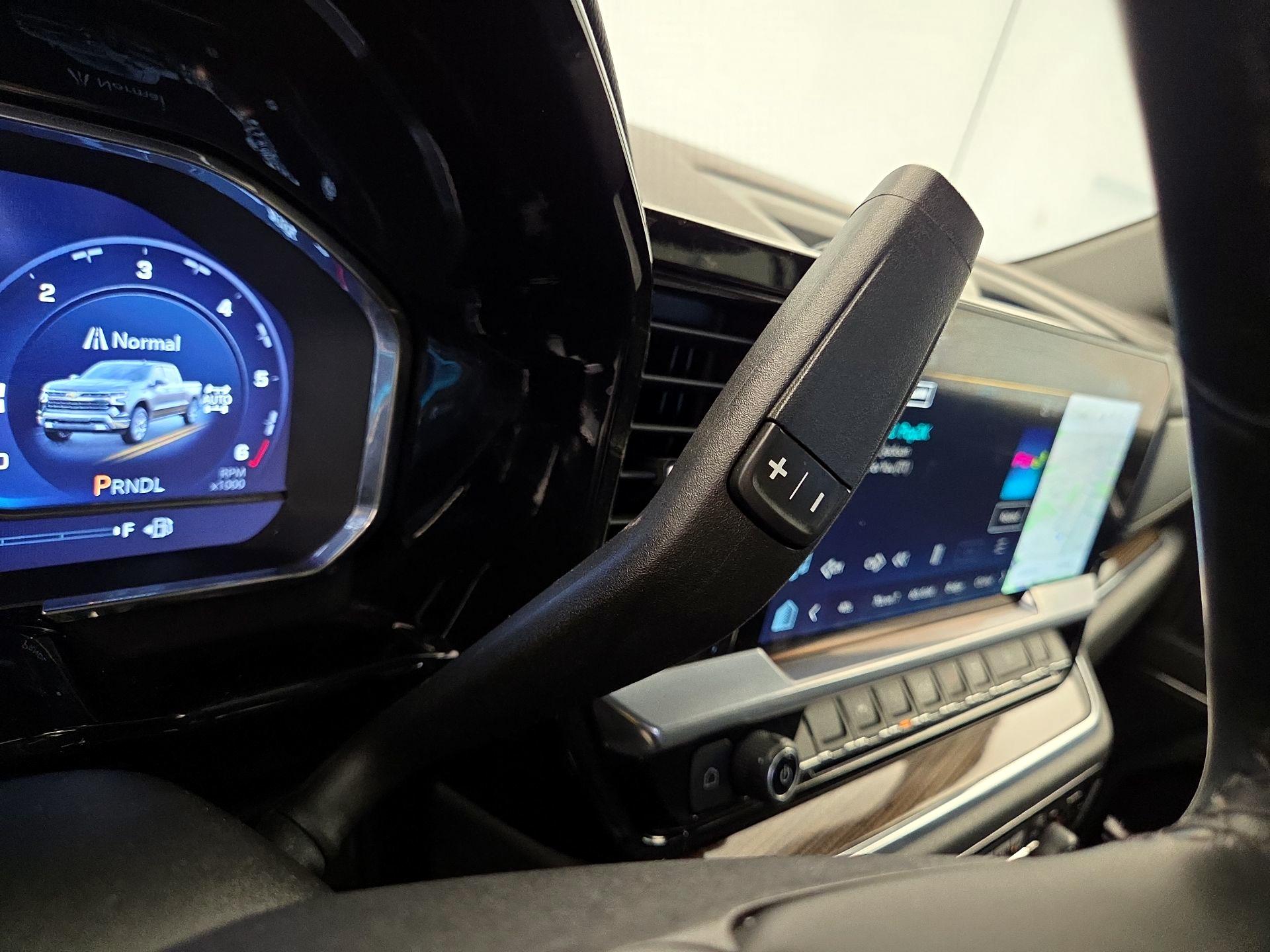 Thumbnail: 2023 Chevrolet Silverado 1500 - 17