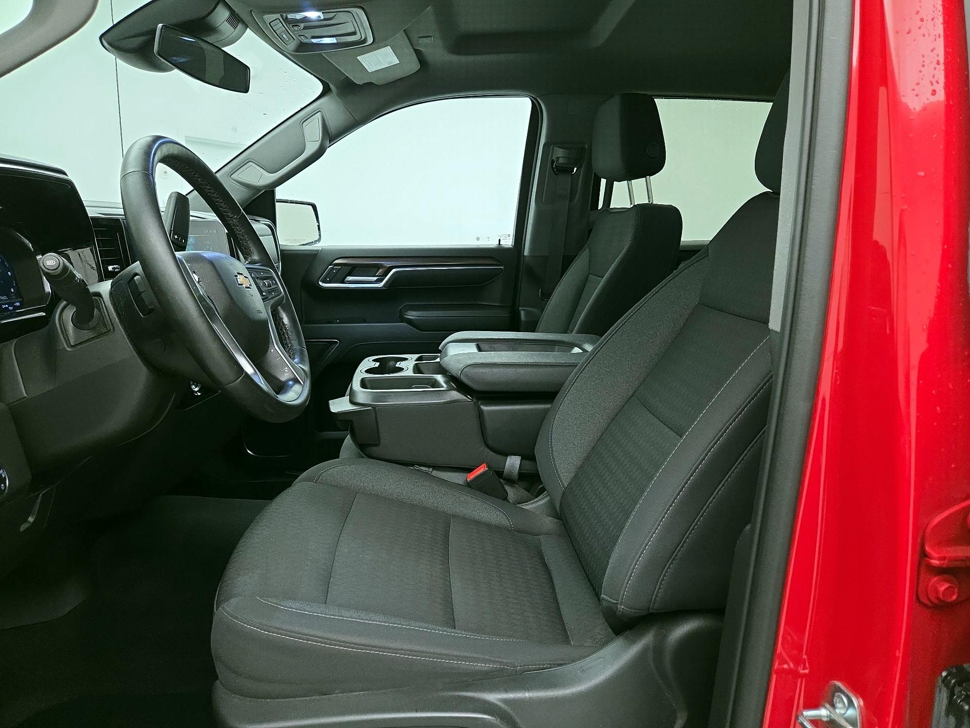 Thumbnail: 2023 Chevrolet Silverado 1500 - 11