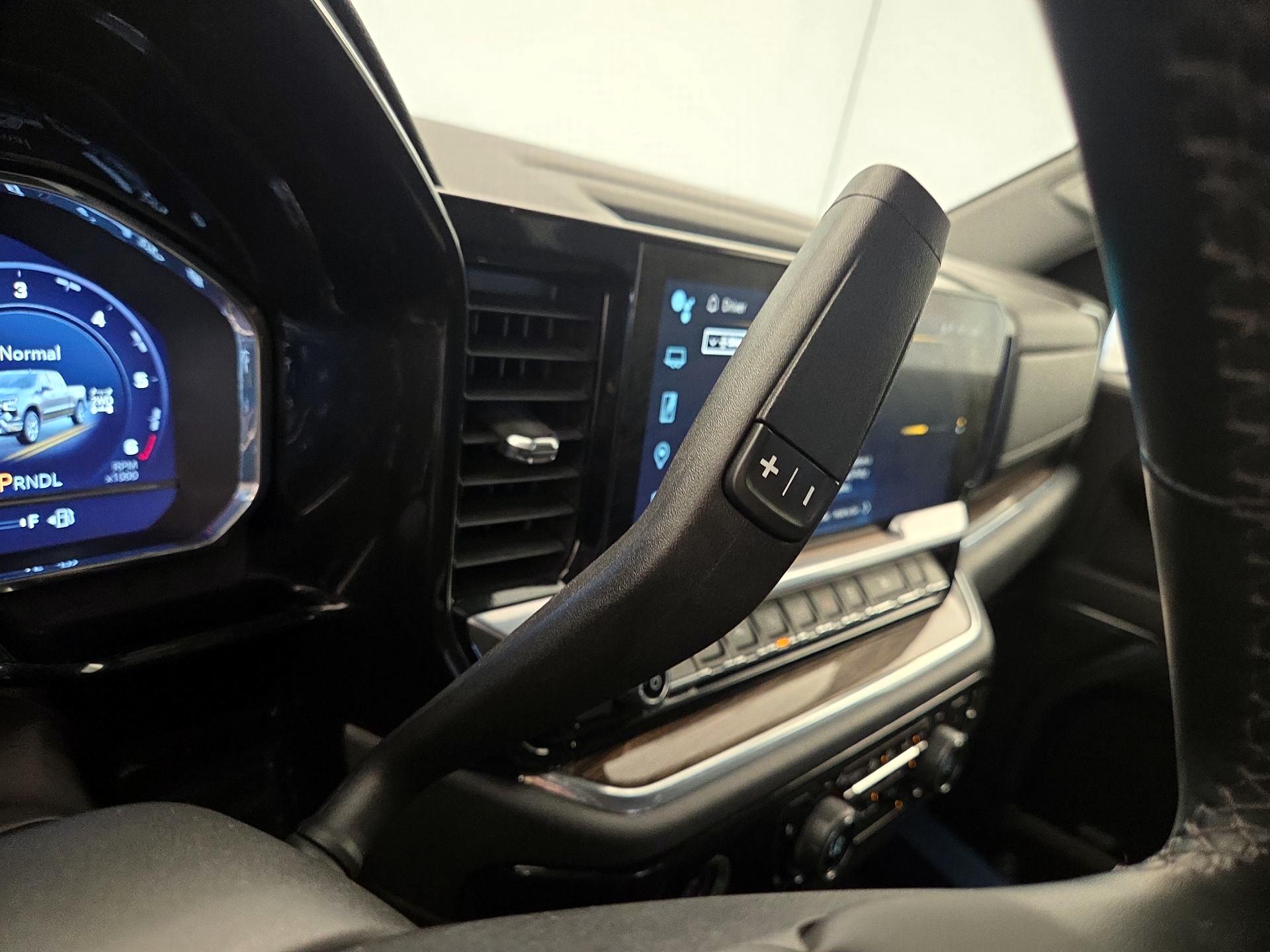 Thumbnail: 2023 Chevrolet Silverado 1500 - 17