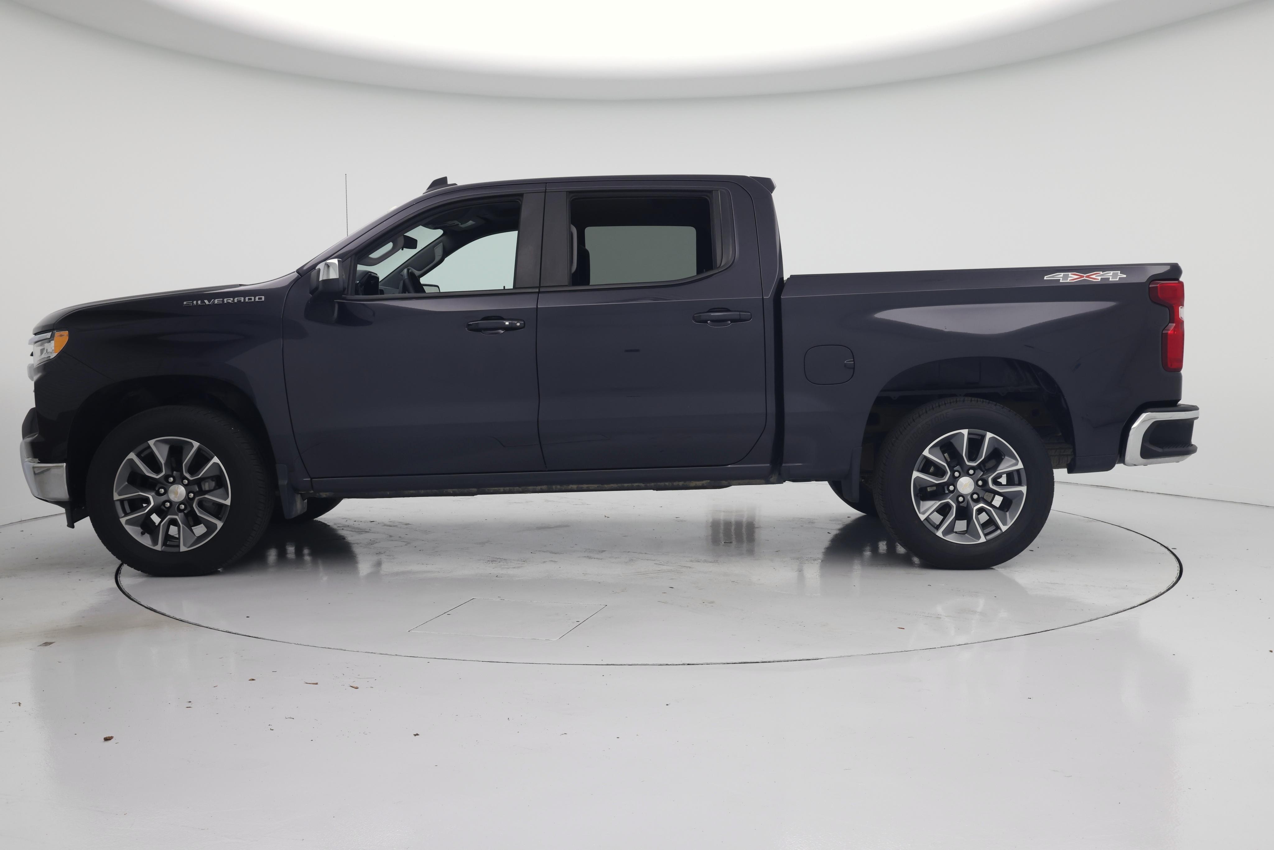Thumbnail: 2023 Chevrolet Silverado 1500 - 3