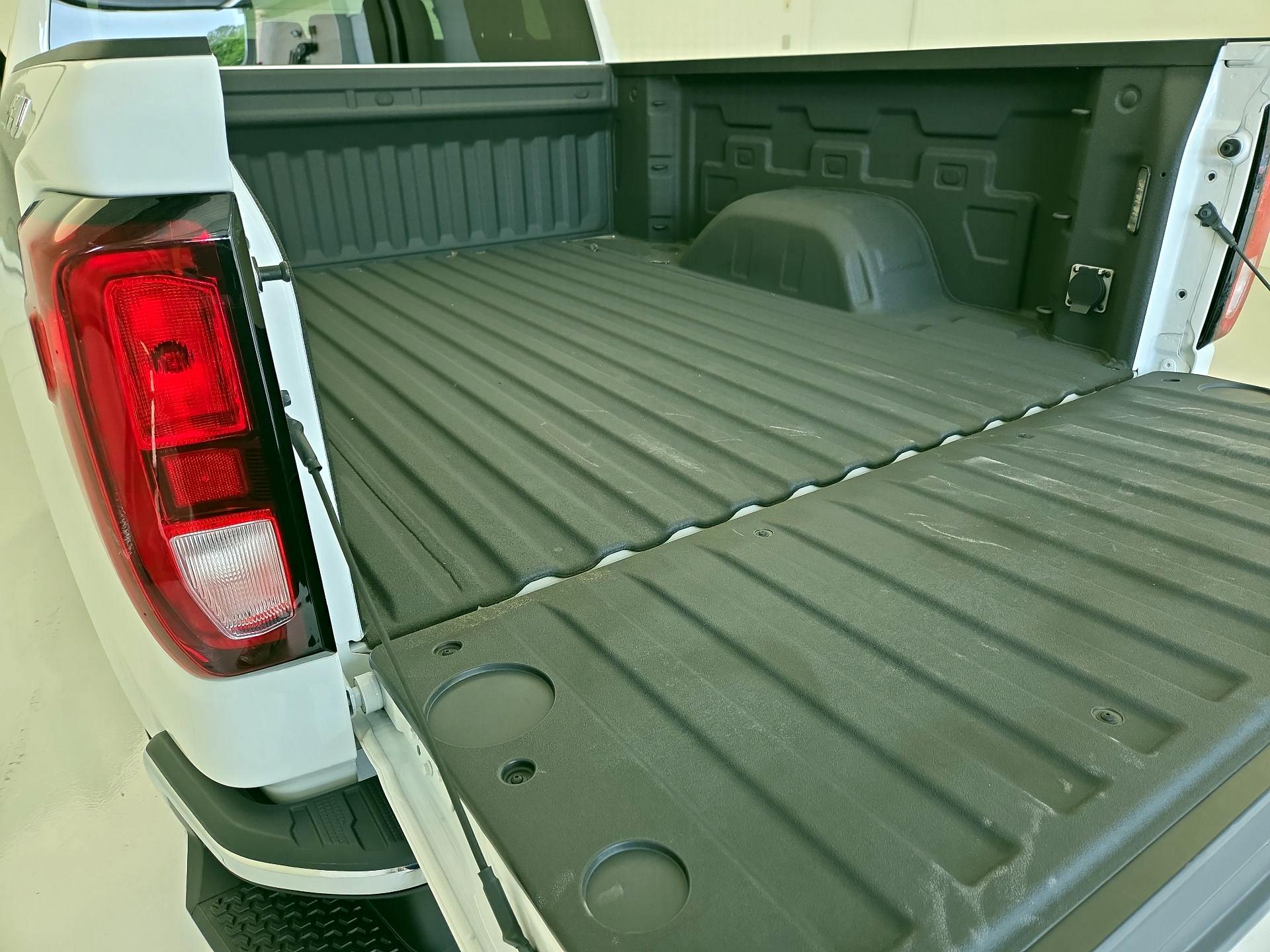 Thumbnail: 2023 GMC Sierra 1500 - 20