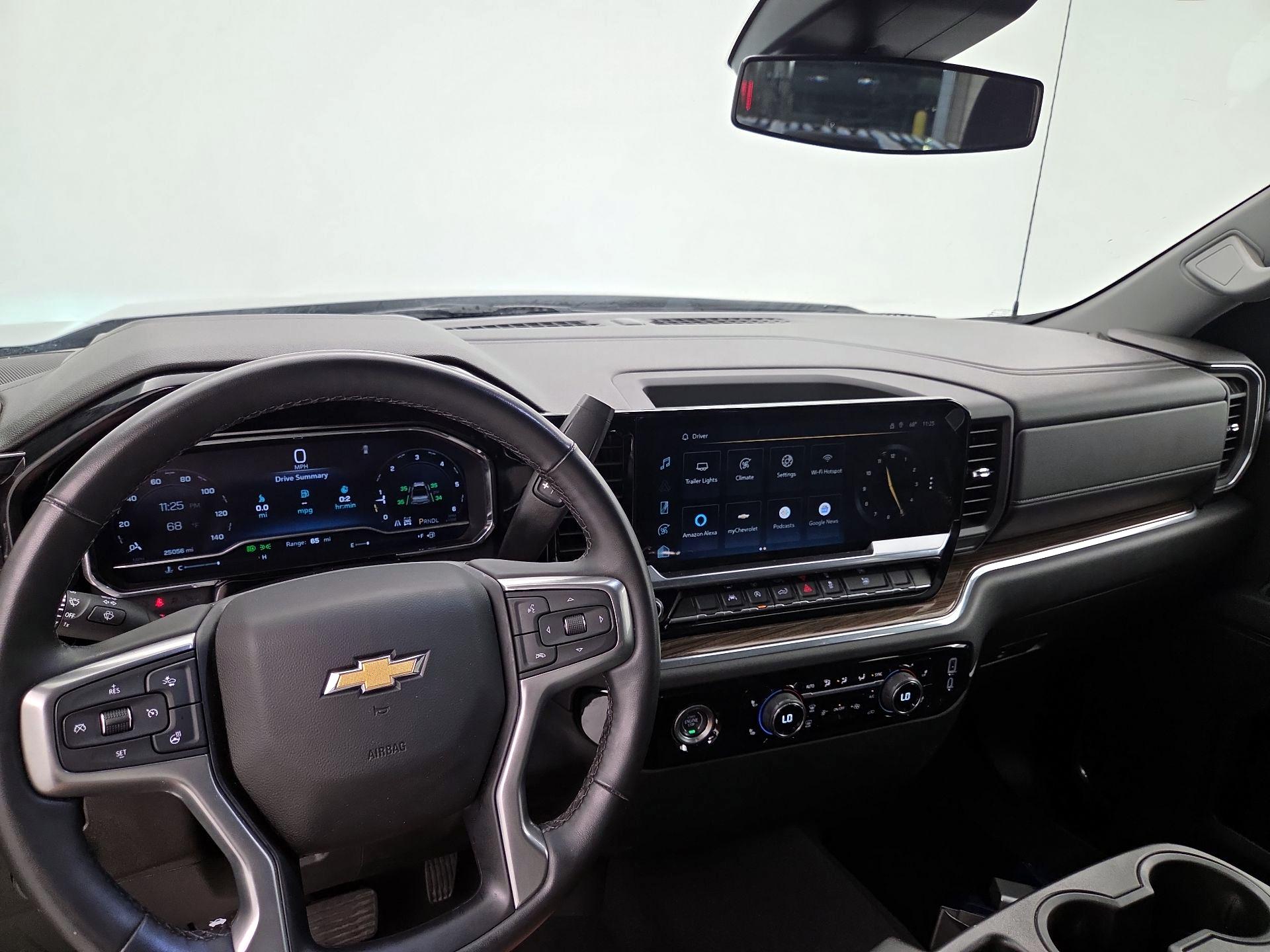 Thumbnail: 2023 Chevrolet Silverado 1500 - 9
