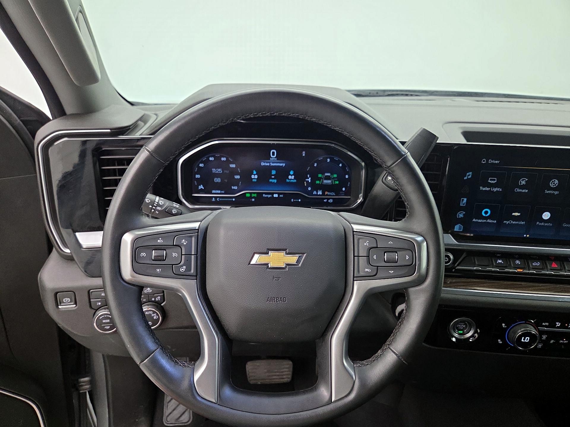 Thumbnail: 2023 Chevrolet Silverado 1500 - 10