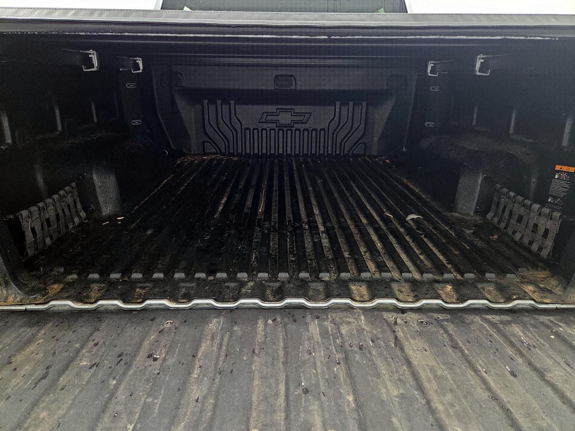 Thumbnail: 2023 Chevrolet Silverado 1500 - 20