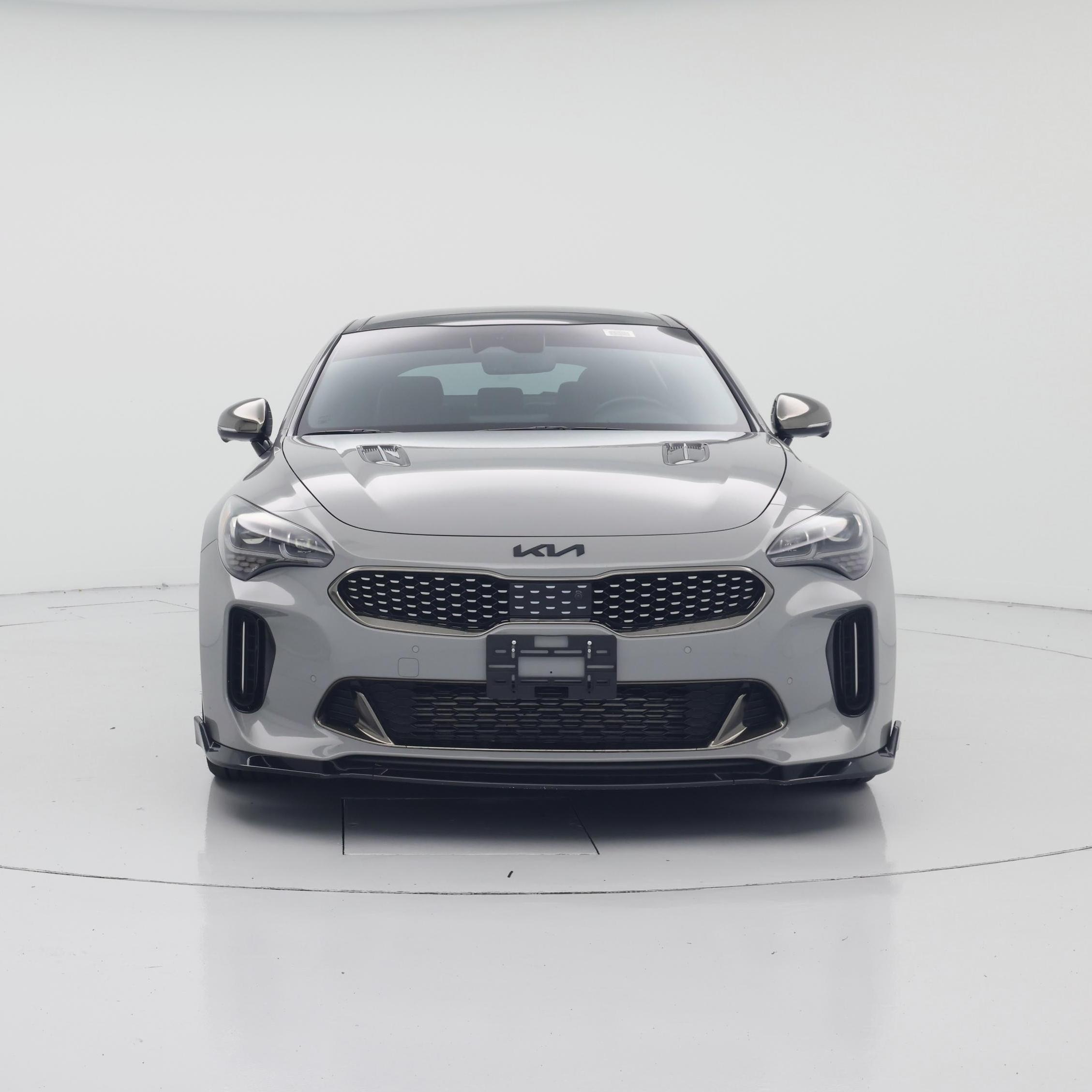 Thumbnail: 2022 Kia Stinger - 5