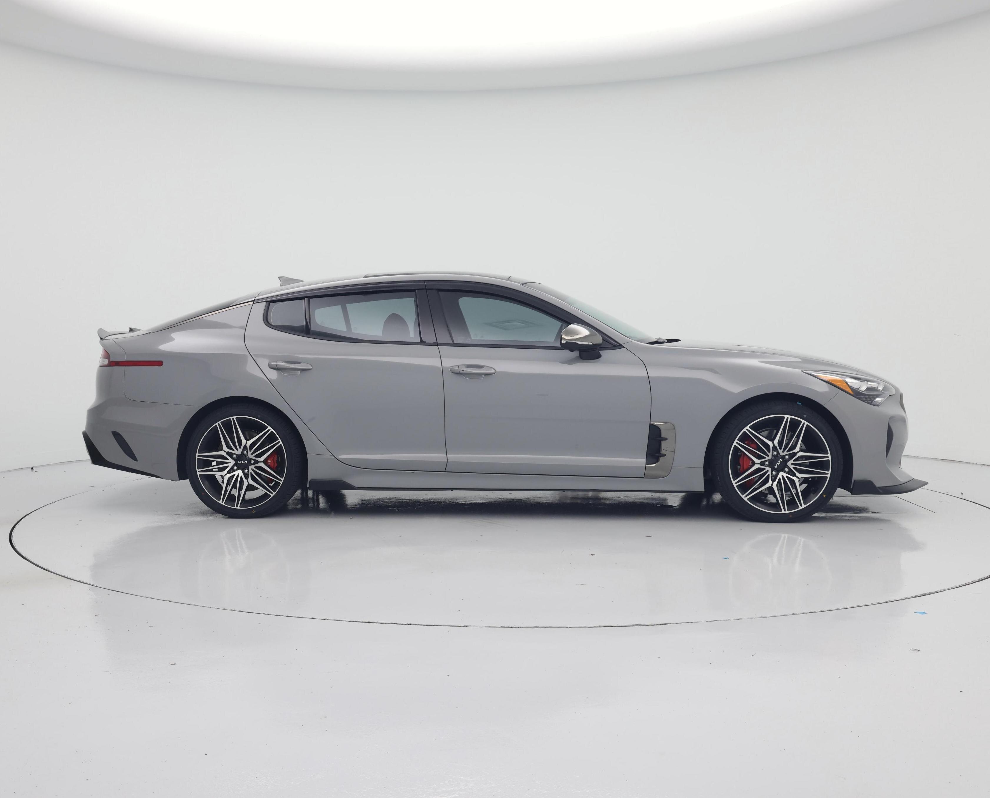 Thumbnail: 2022 Kia Stinger - 7