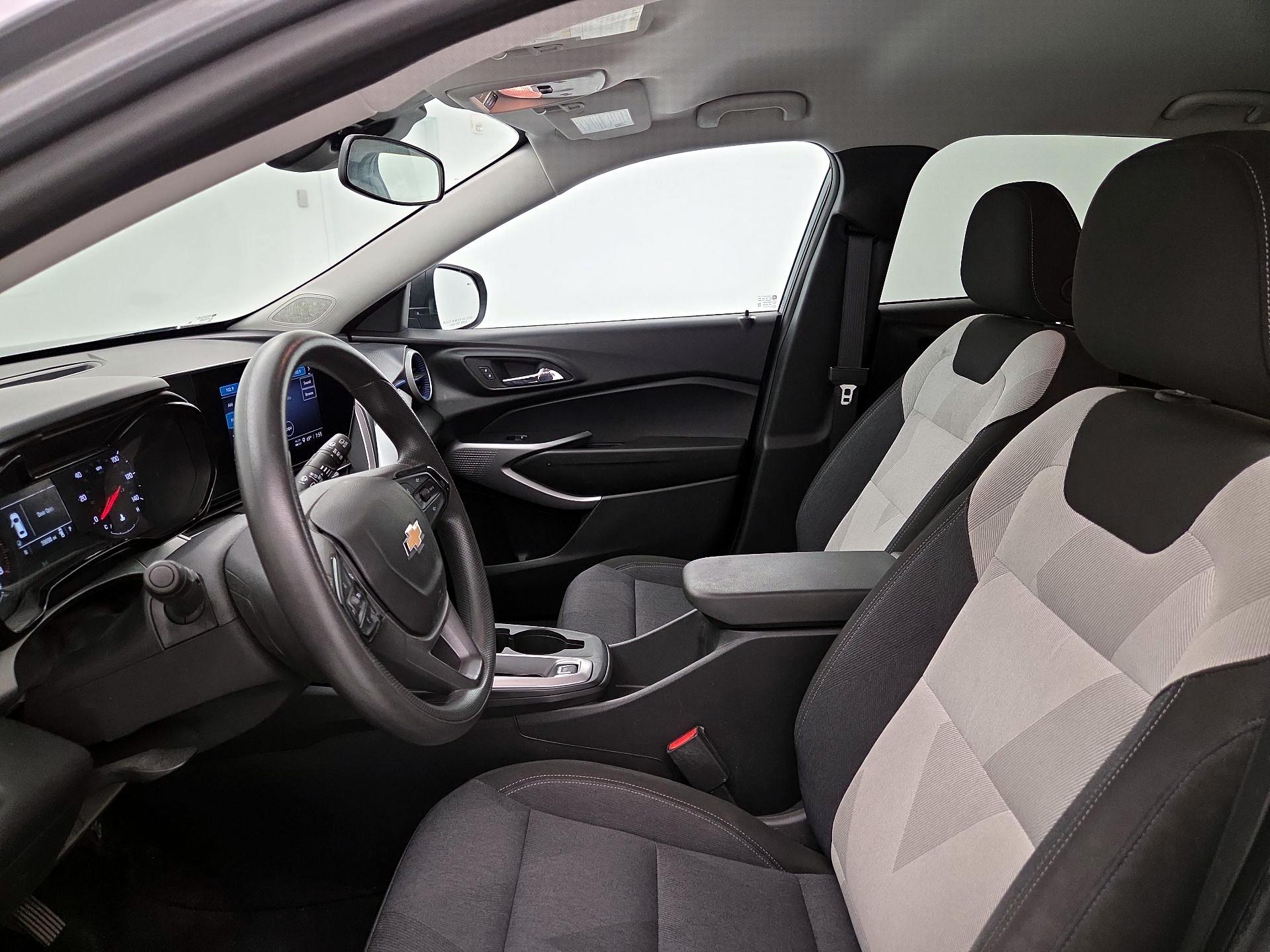 Thumbnail: 2024 Chevrolet Trax - 11