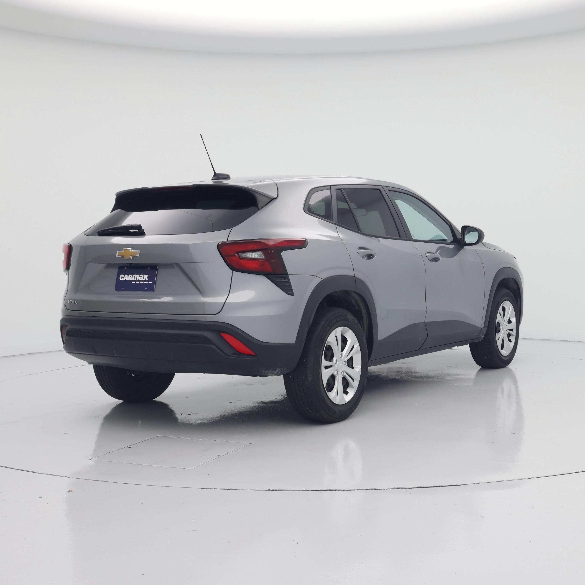 Thumbnail: 2024 Chevrolet Trax - 8
