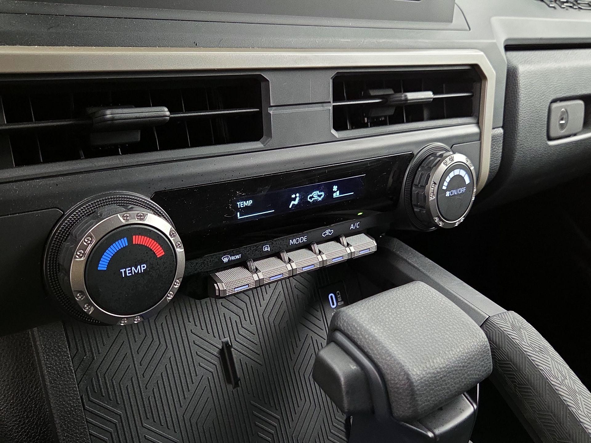 Thumbnail: 2024 Toyota Tacoma - 16
