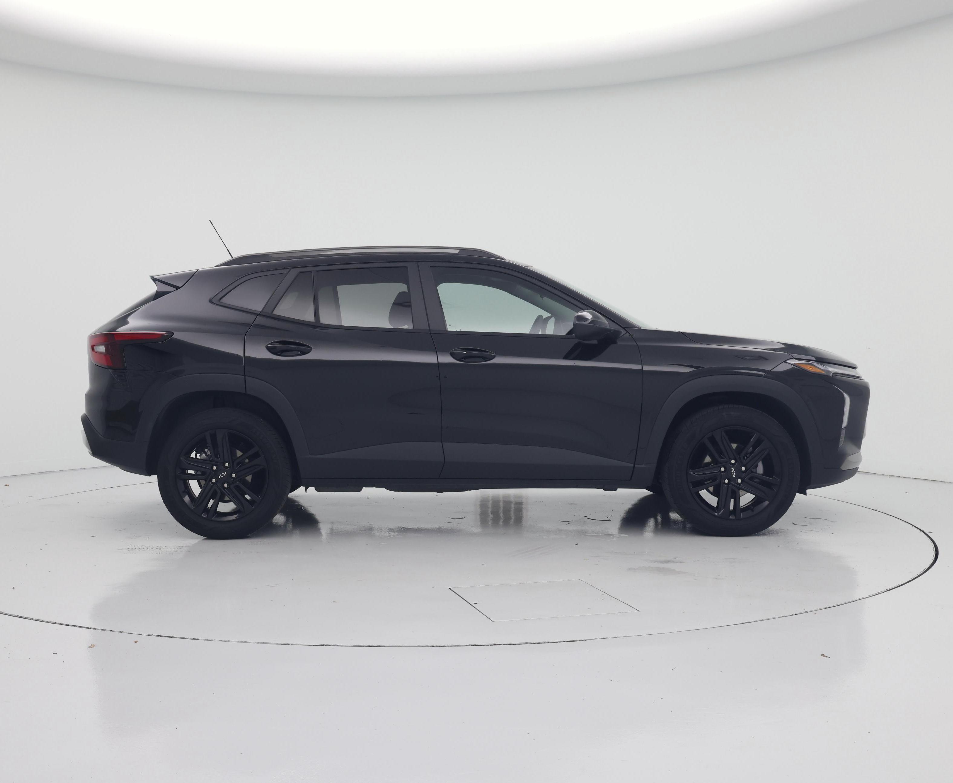 Thumbnail: 2025 Chevrolet Trax - 7