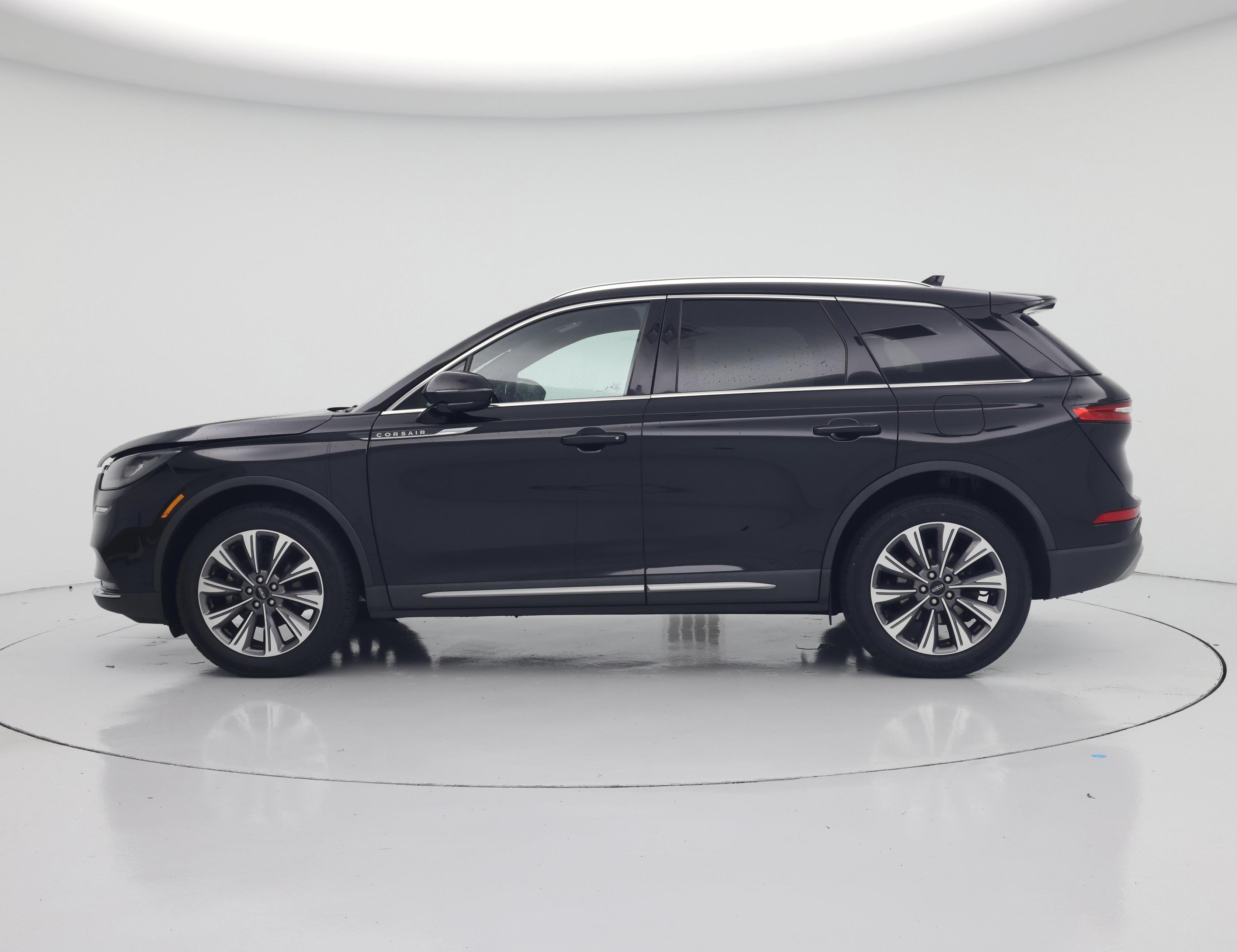 Thumbnail: 2020 Lincoln Corsair - 3