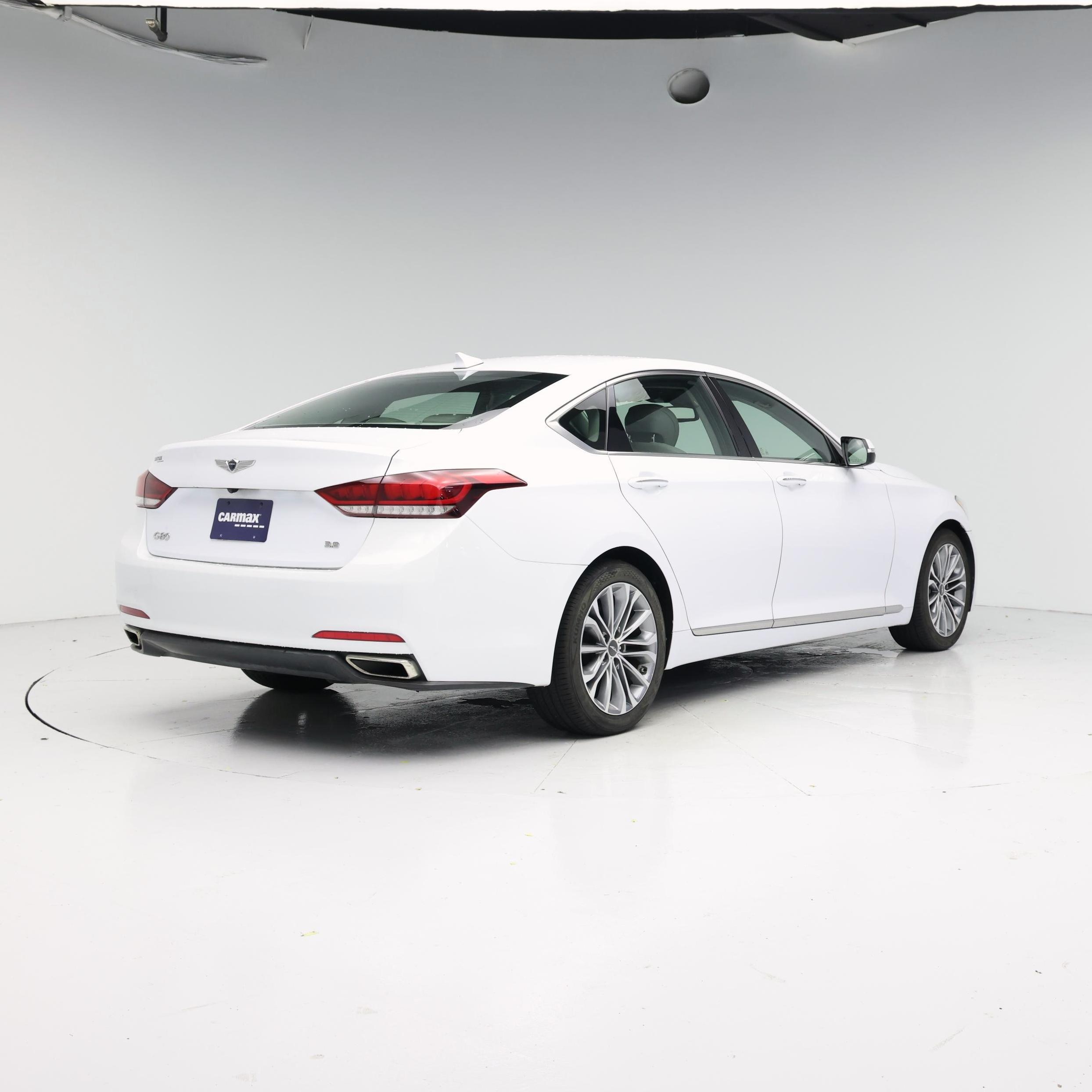 Thumbnail: 2017 Genesis G80 - 8