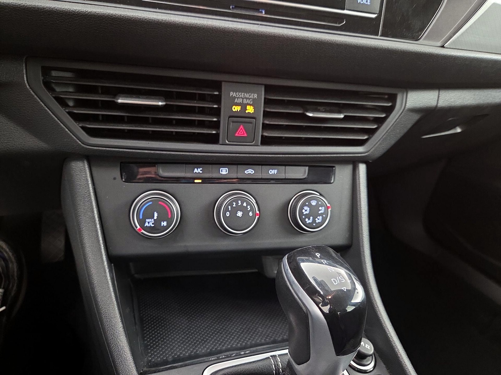 2024 Volkswagen Jetta S - Photo 17
