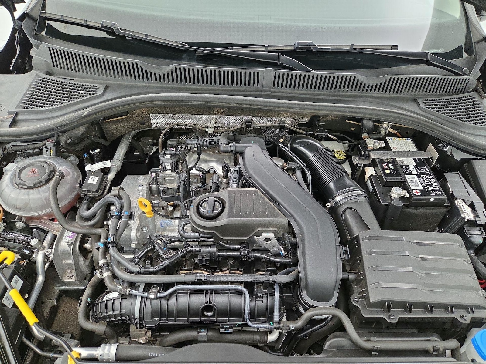 2024 Volkswagen Jetta S - Photo 22