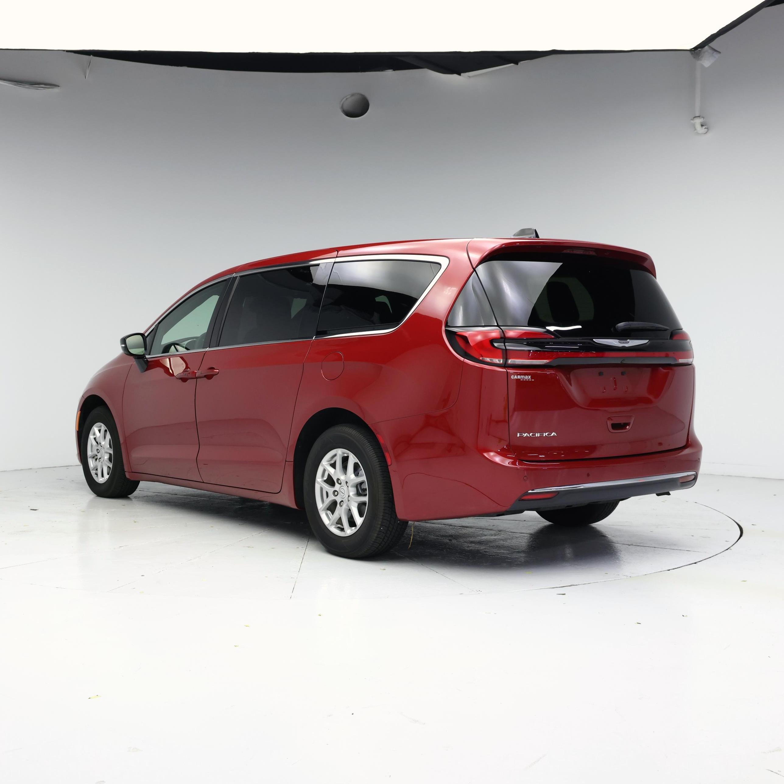 Thumbnail: 2025 Chrysler Pacifica - 2