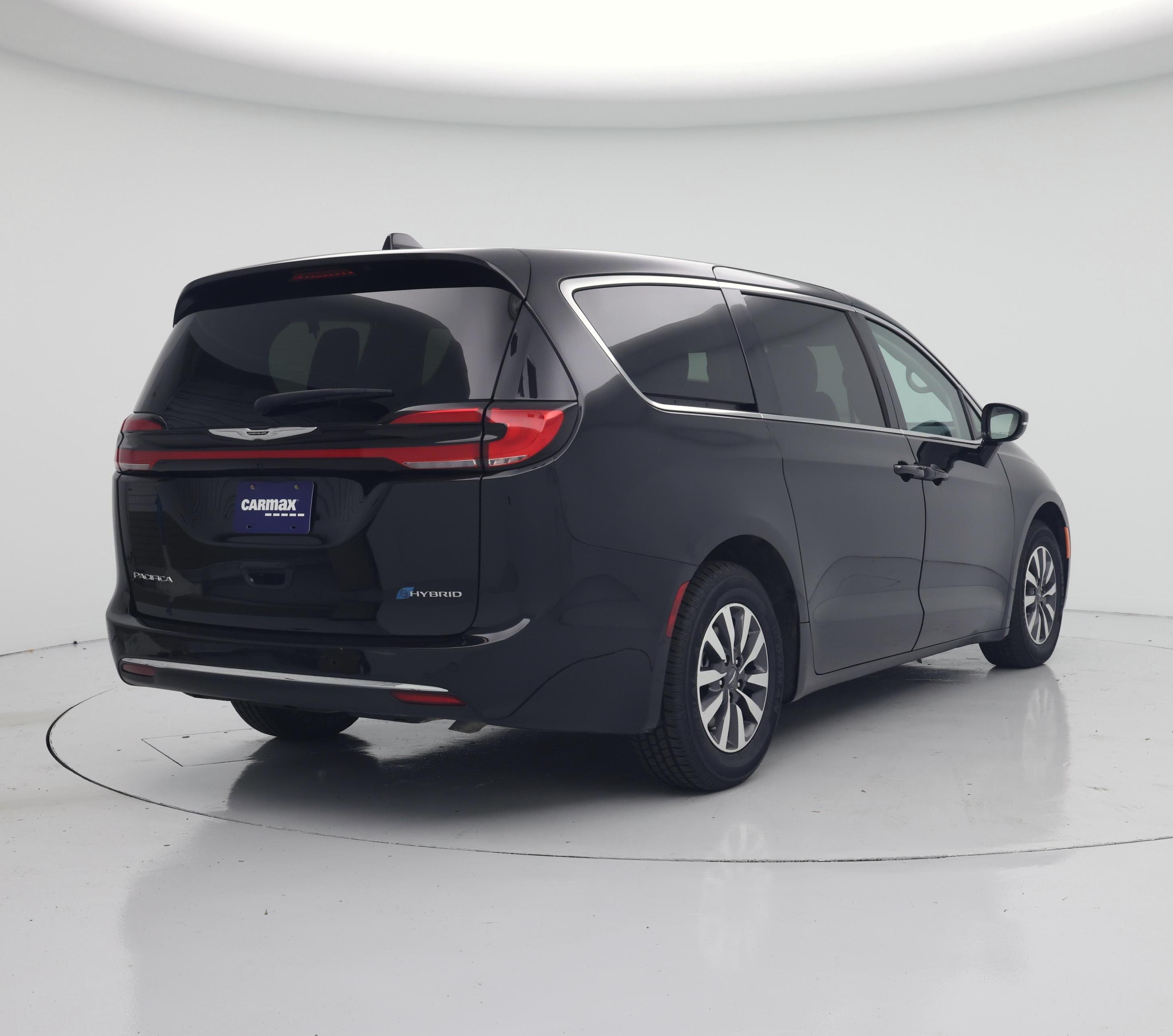 Thumbnail: 2024 Chrysler Pacifica - 8