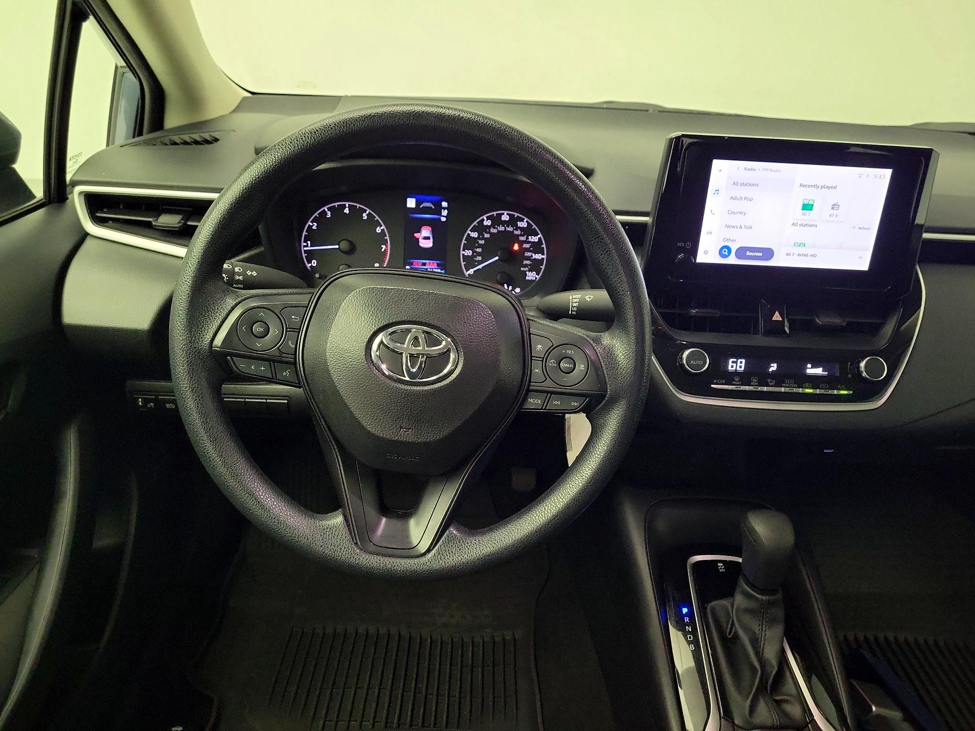 Thumbnail: 2025 Toyota Corolla - 10