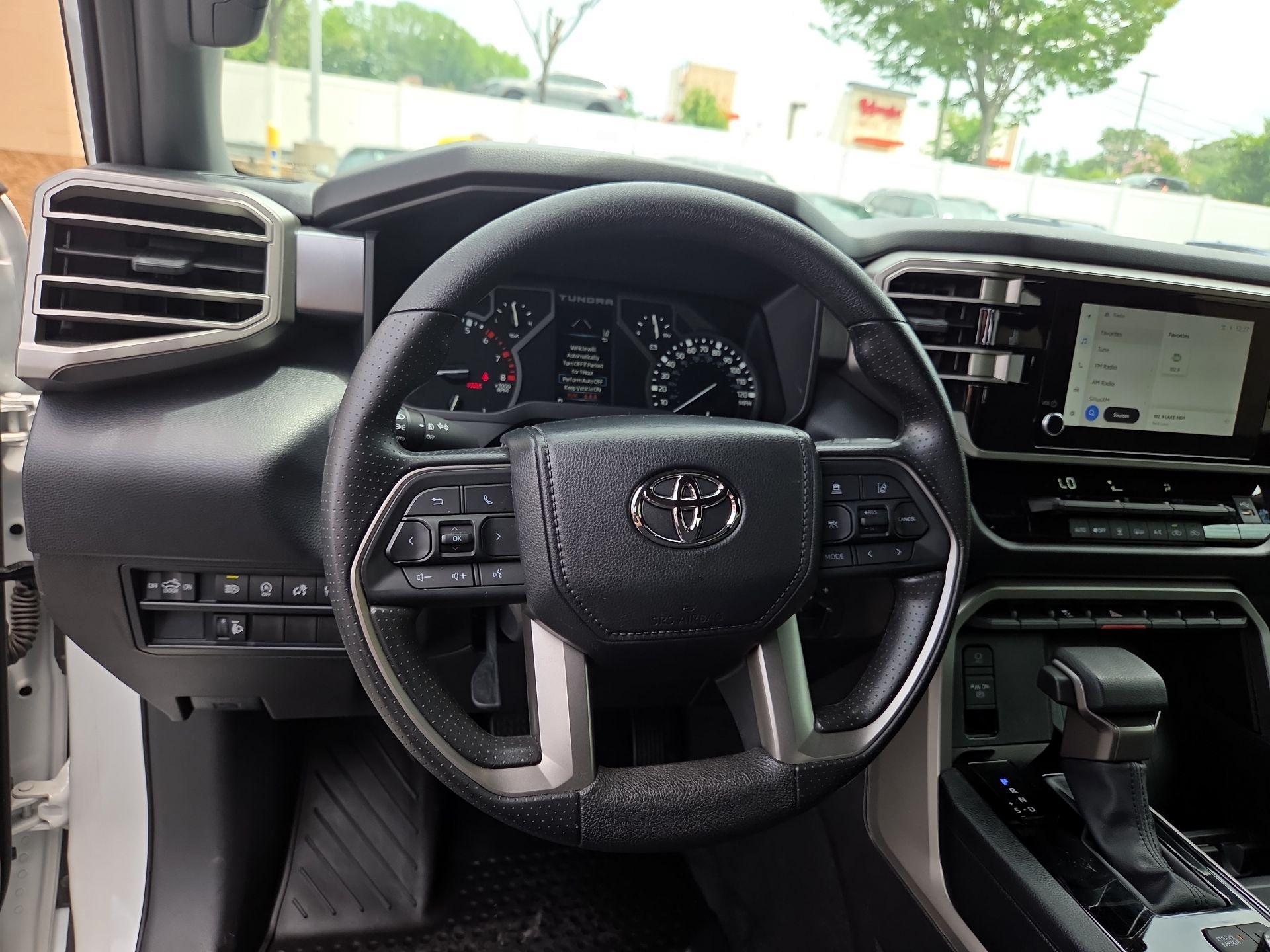 Thumbnail: 2025 Toyota Tundra - 10