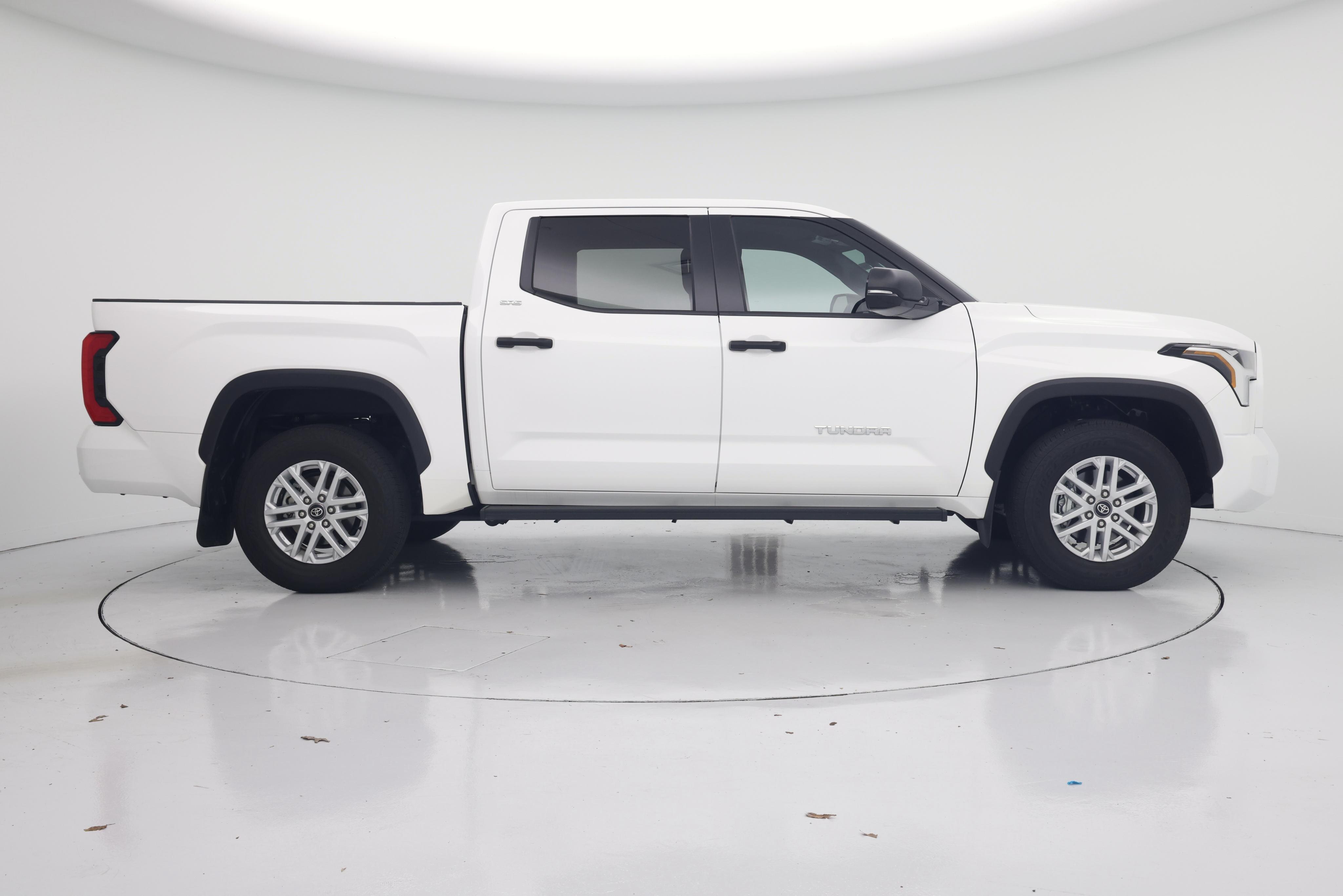 Thumbnail: 2025 Toyota Tundra - 7