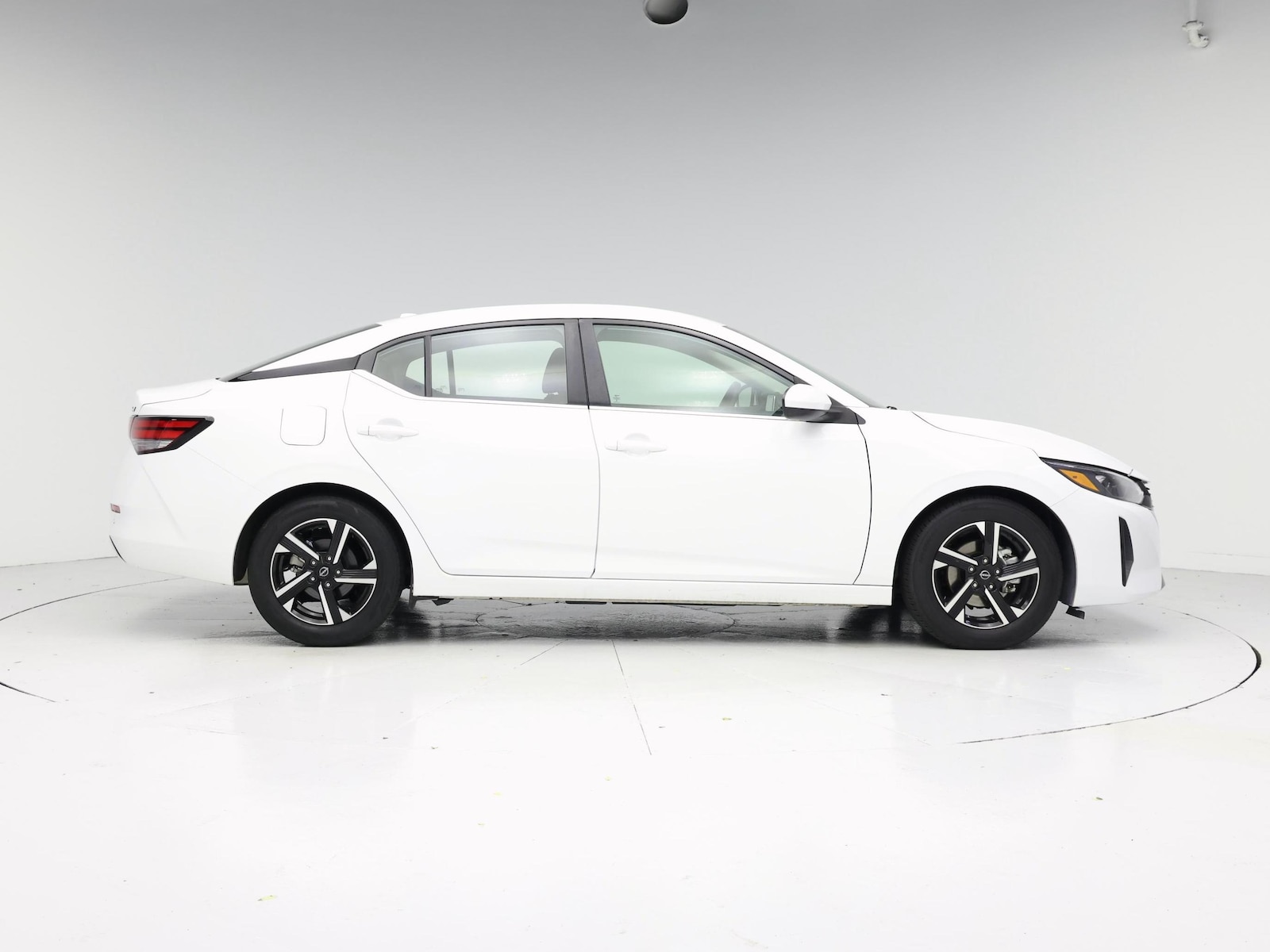2024 Nissan Sentra SV - Photo 8