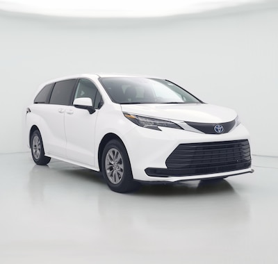 2025 Toyota Sienna LE