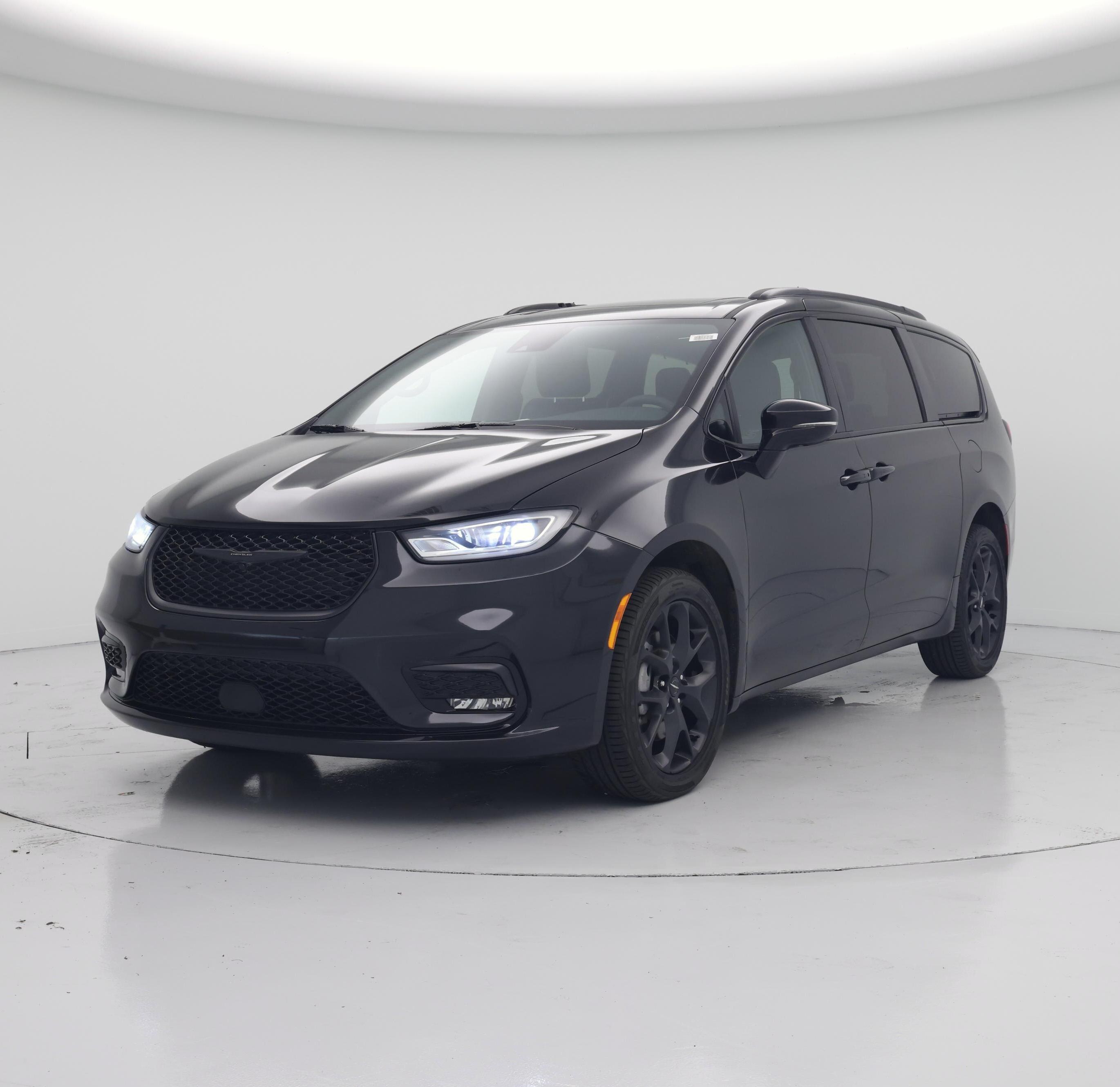Thumbnail: 2023 Chrysler Pacifica - 4