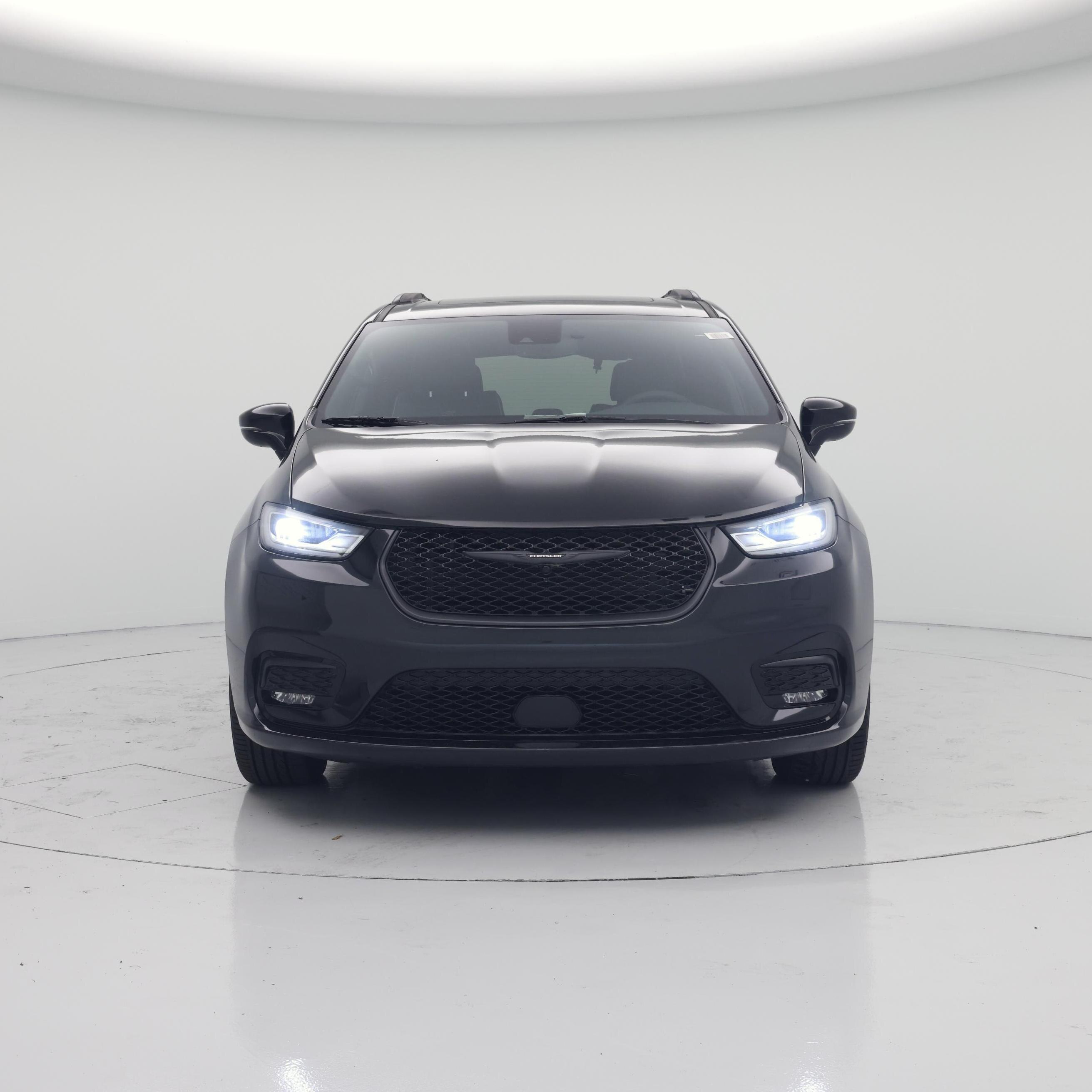 Thumbnail: 2023 Chrysler Pacifica - 5