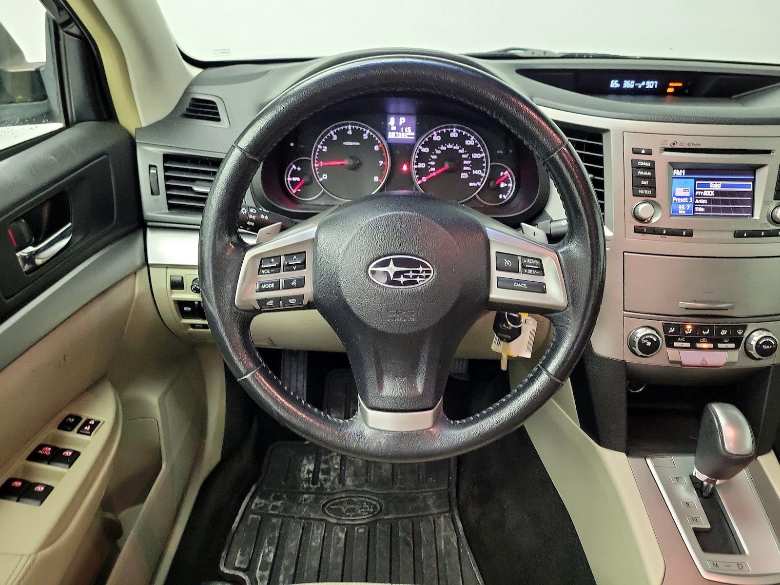 2014 Subaru Legacy 2.5i Premium - Photo 11