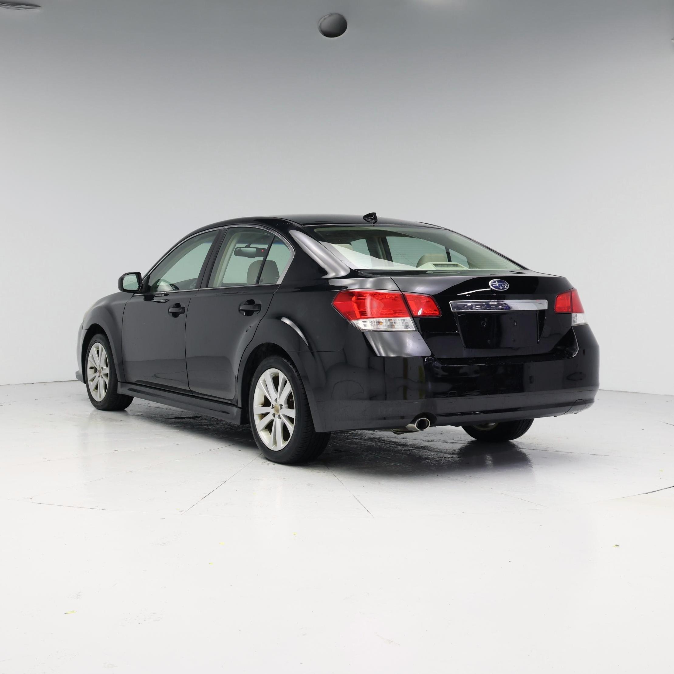 Thumbnail: 2014 Subaru Legacy - 2