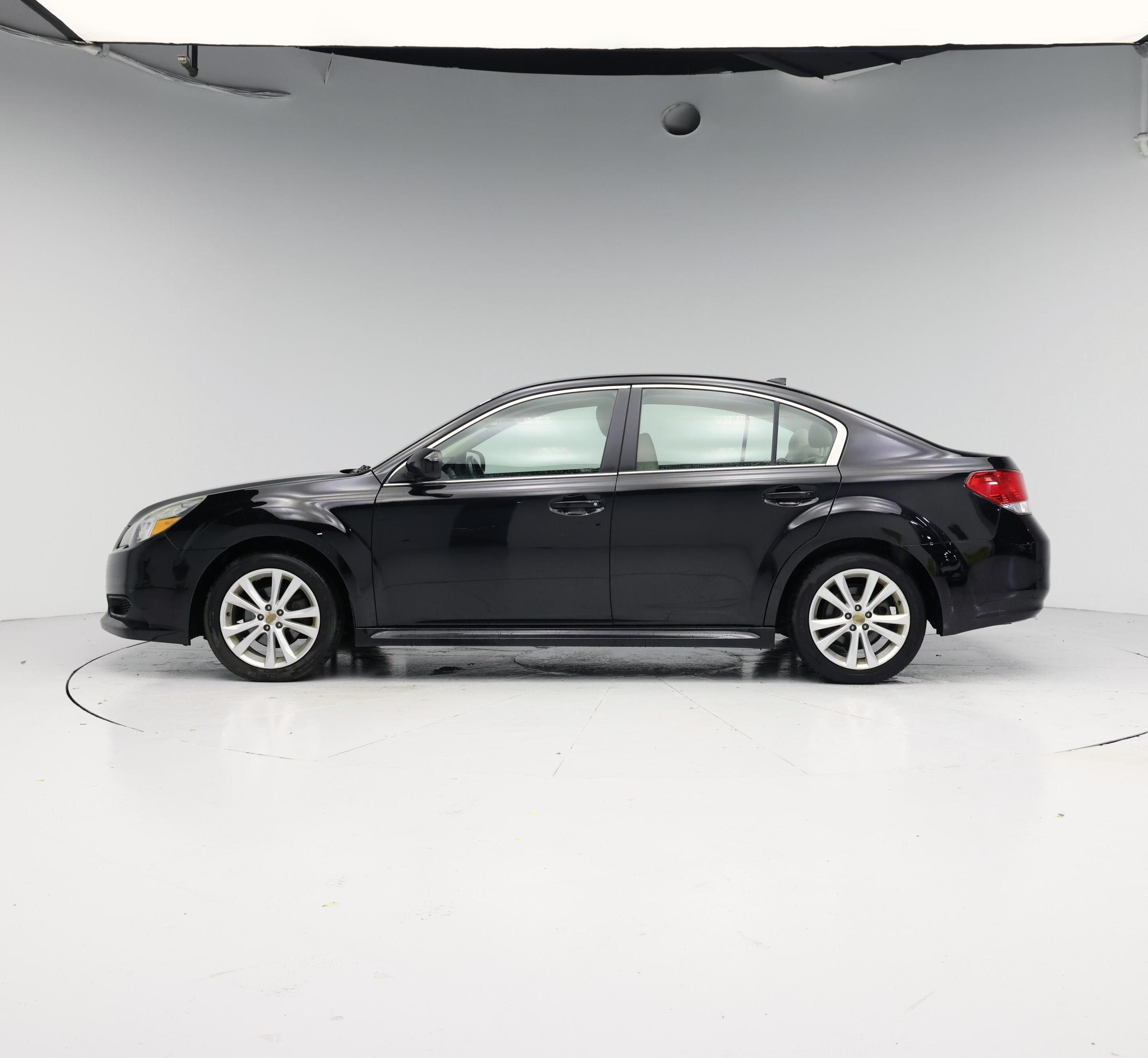 Thumbnail: 2014 Subaru Legacy - 3