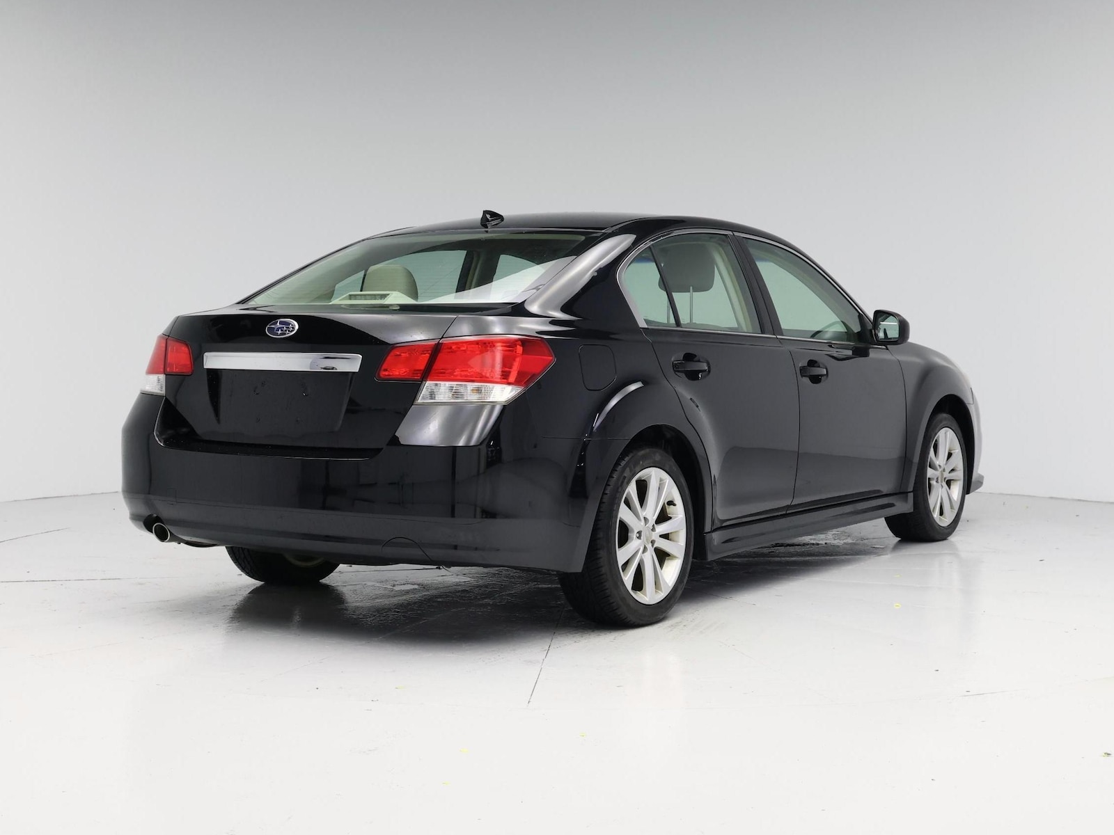 2014 Subaru Legacy 2.5i Premium - Photo 9