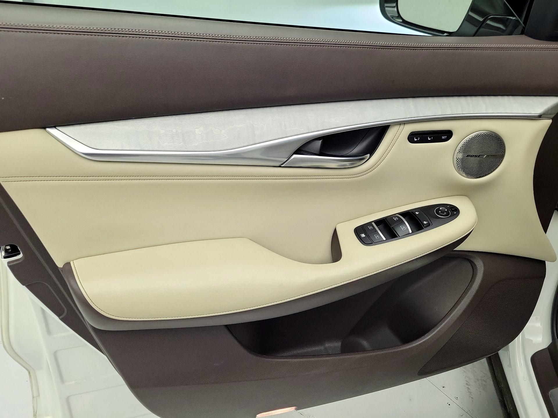 Thumbnail: 2020 INFINITI QX50 - 12
