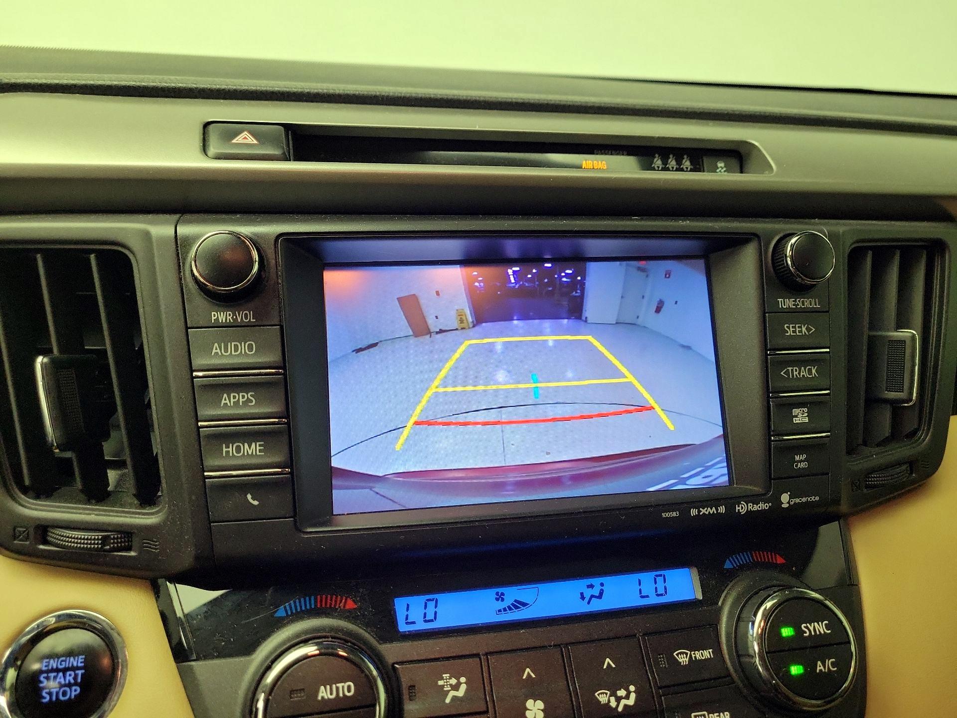 Thumbnail: 2018 Toyota RAV4 - 14