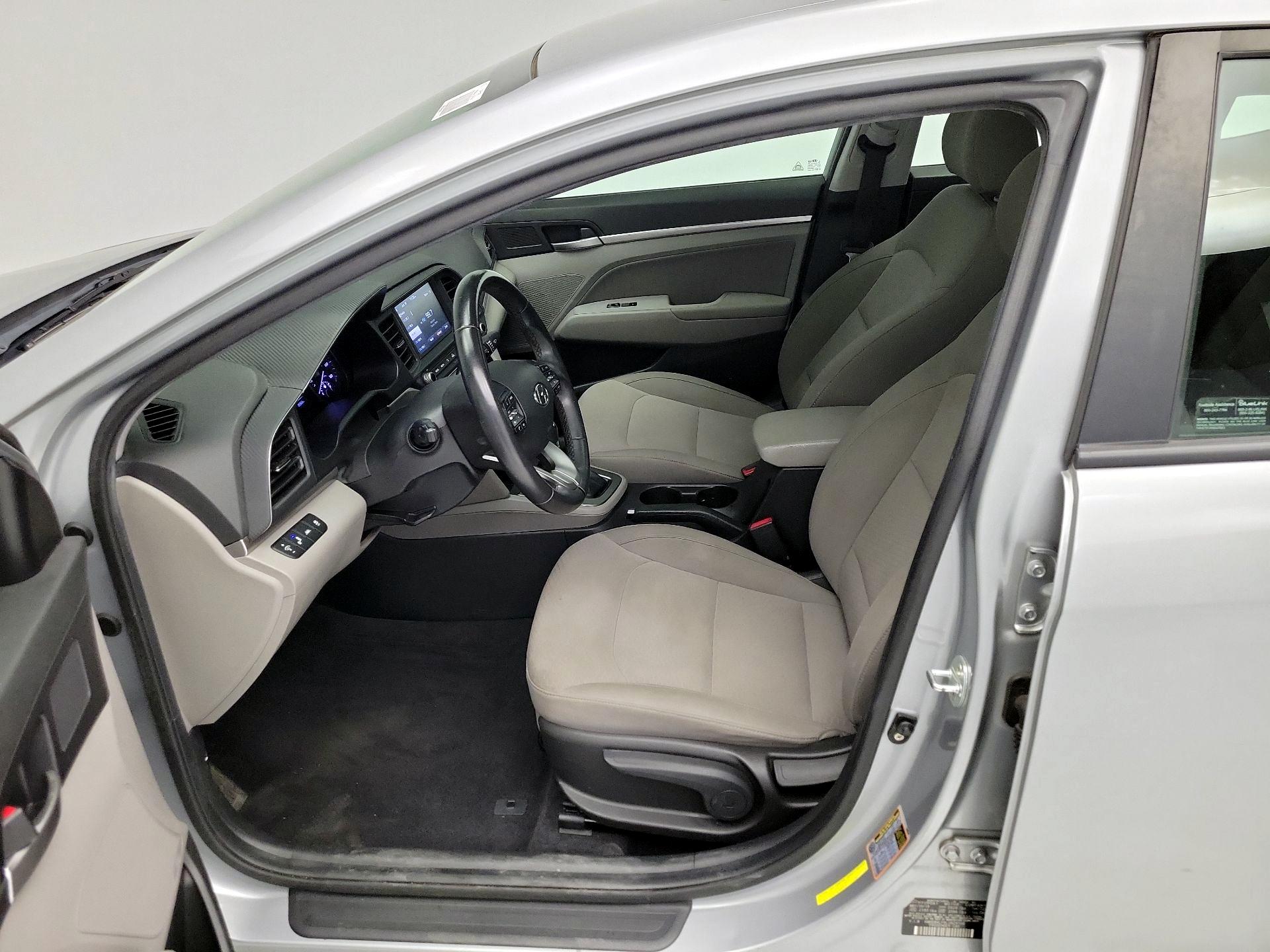 Thumbnail: 2020 Hyundai Elantra - 11