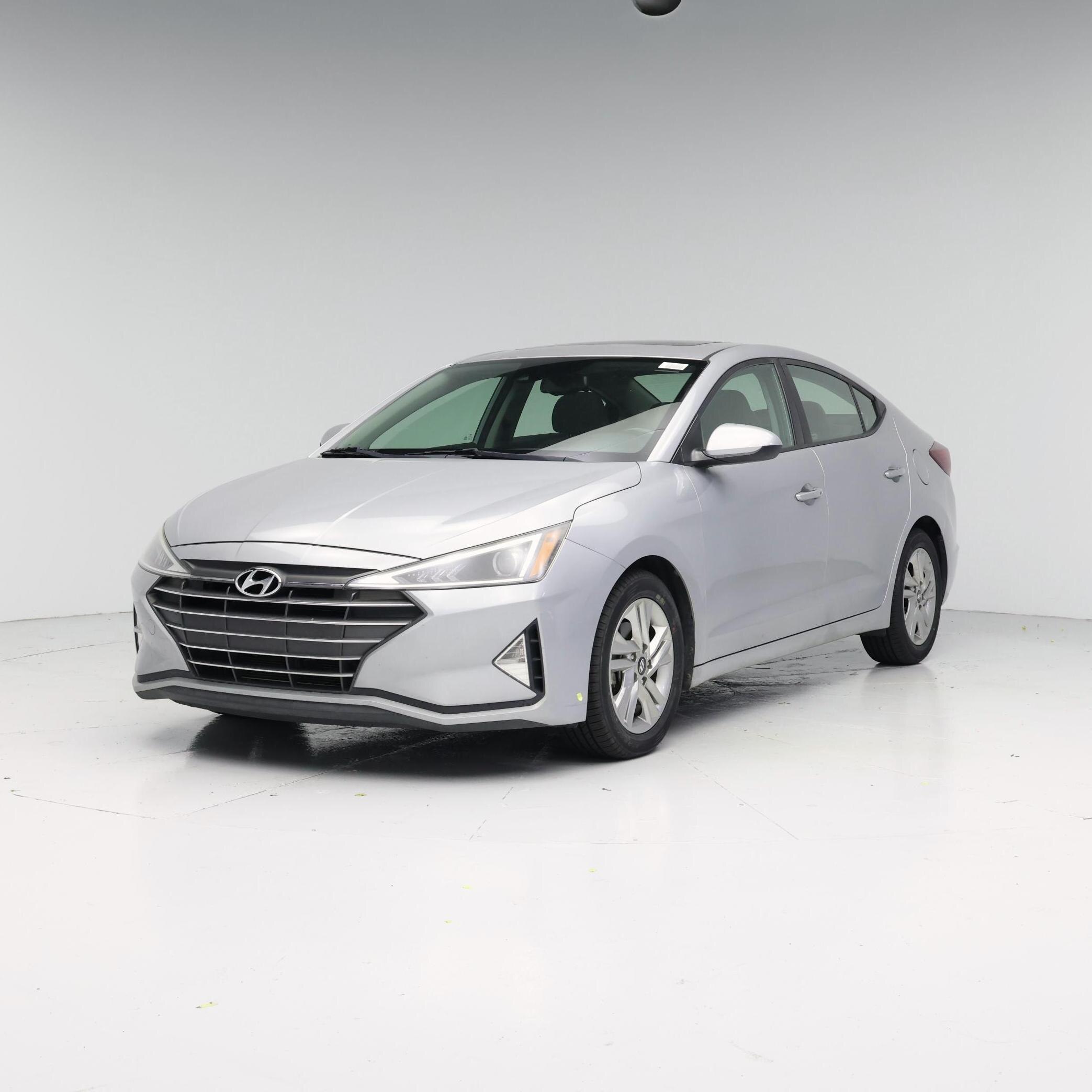 Thumbnail: 2020 Hyundai Elantra - 4