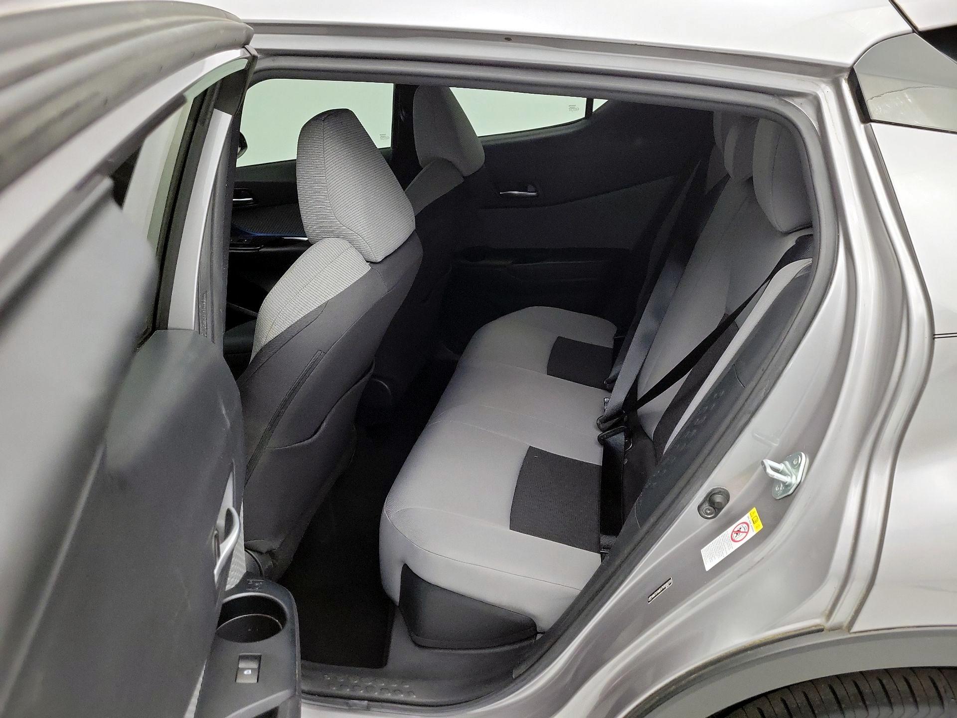 Thumbnail: 2019 Toyota C-HR - 19