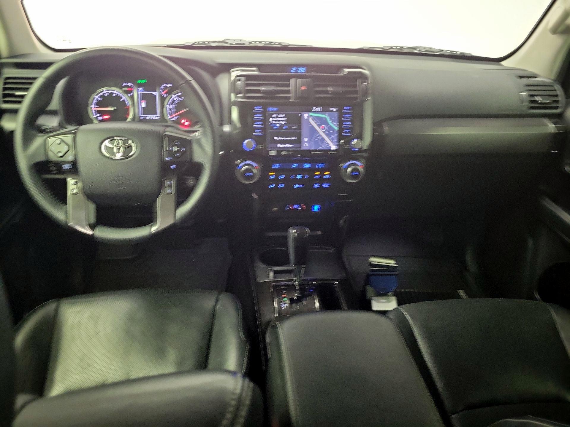 Thumbnail: 2020 Toyota 4Runner - 9