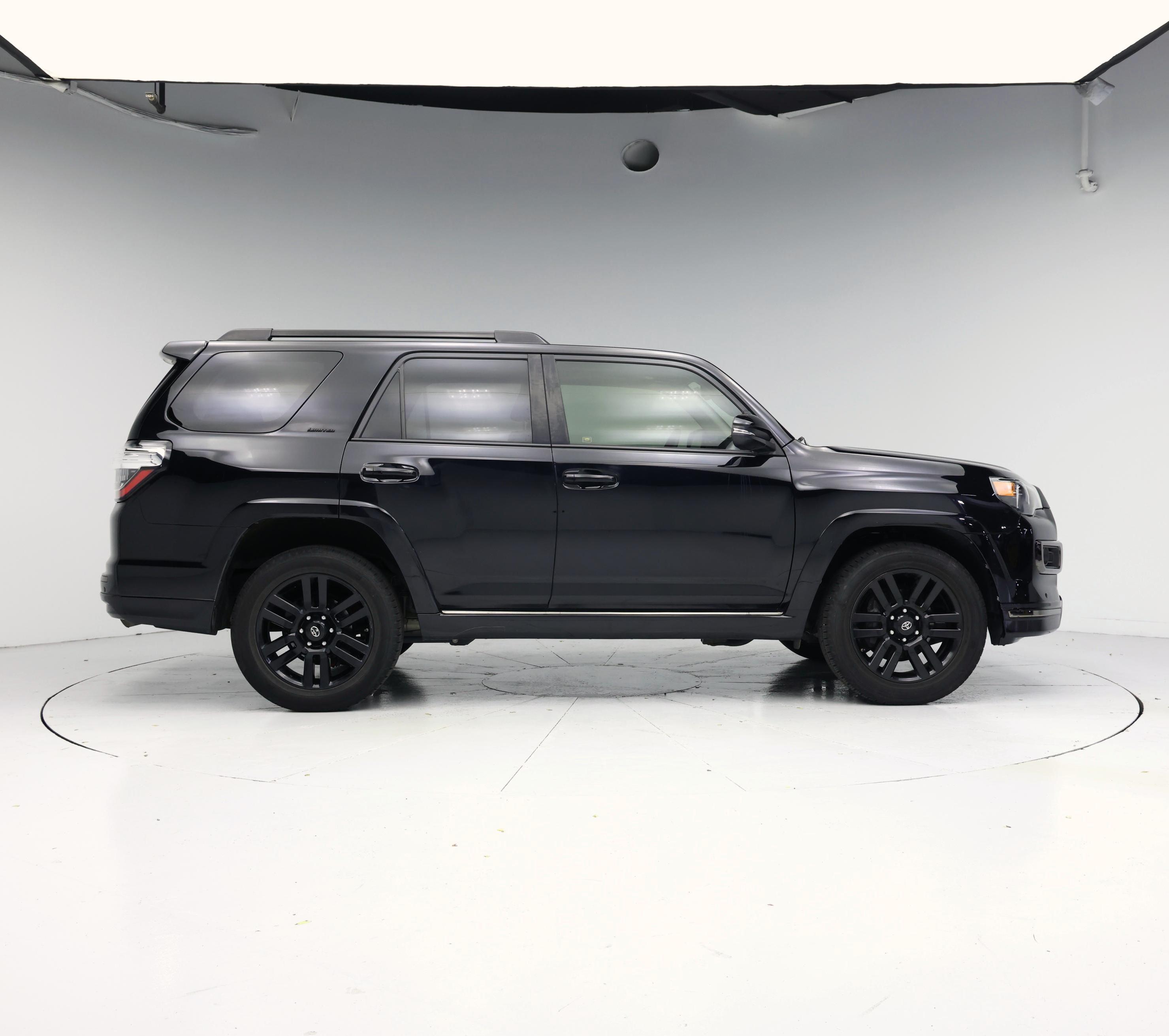 Thumbnail: 2020 Toyota 4Runner - 7