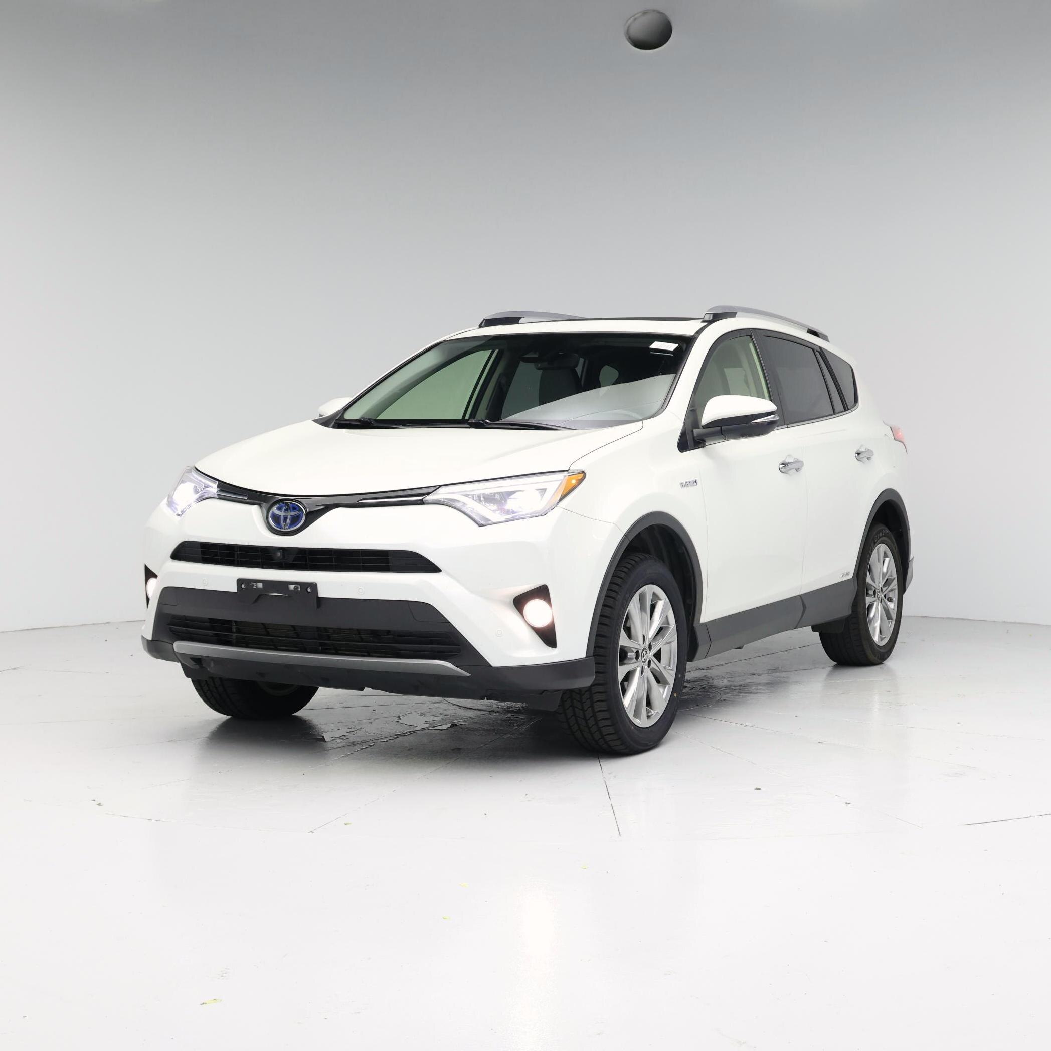 Thumbnail: 2018 Toyota RAV4 - 4