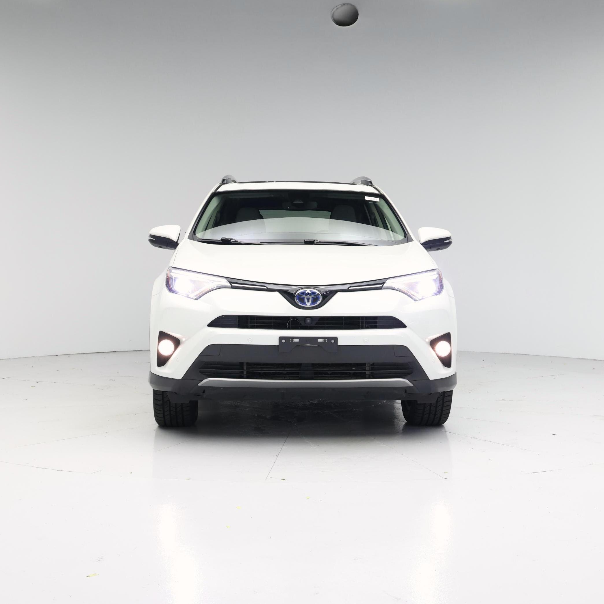 Thumbnail: 2018 Toyota RAV4 - 5