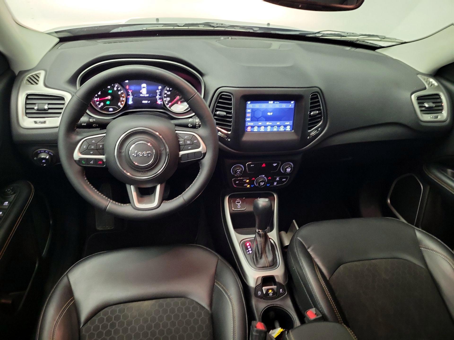 Thumbnail: 2018 Jeep Compass - 9