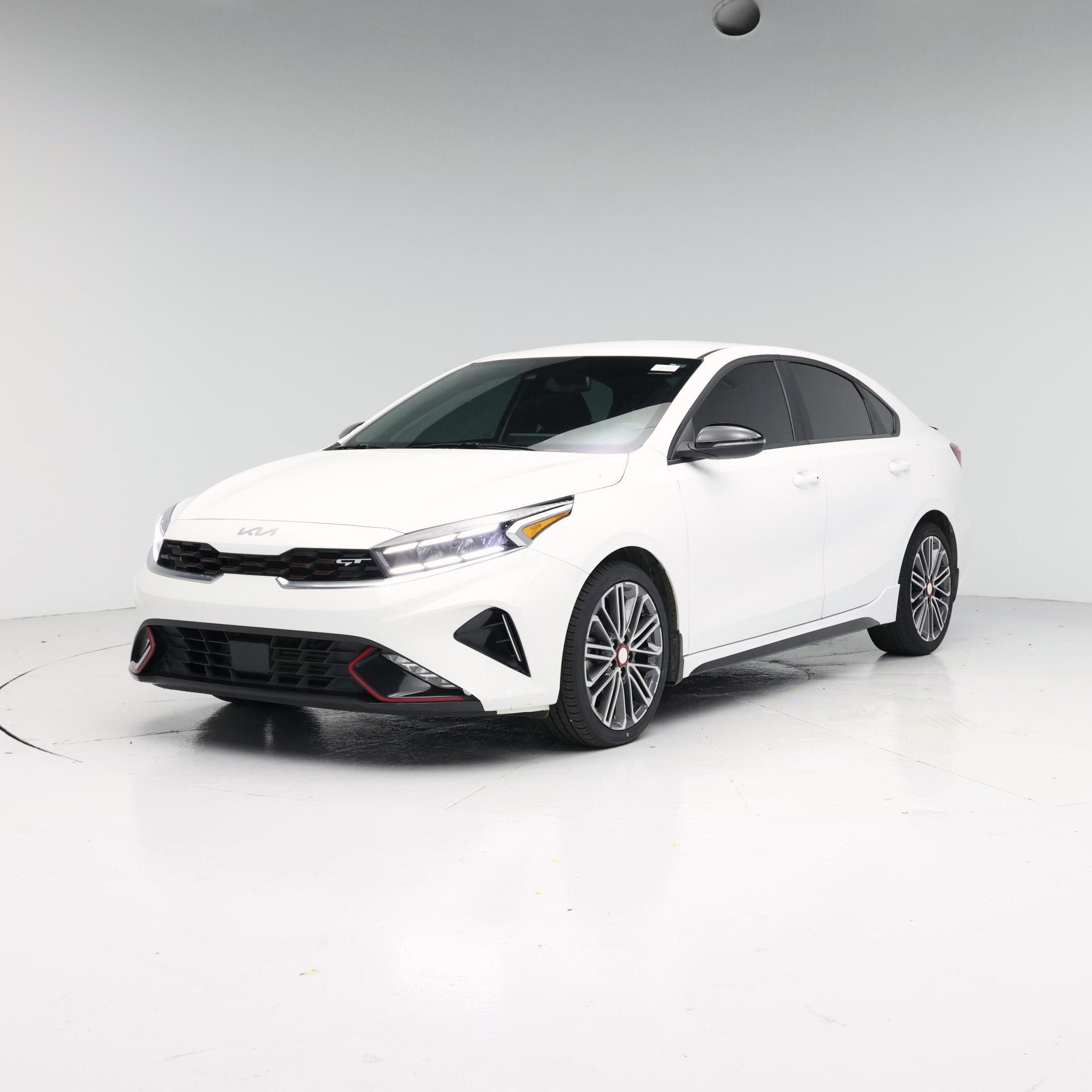 Thumbnail: 2024 Kia Forte - 4